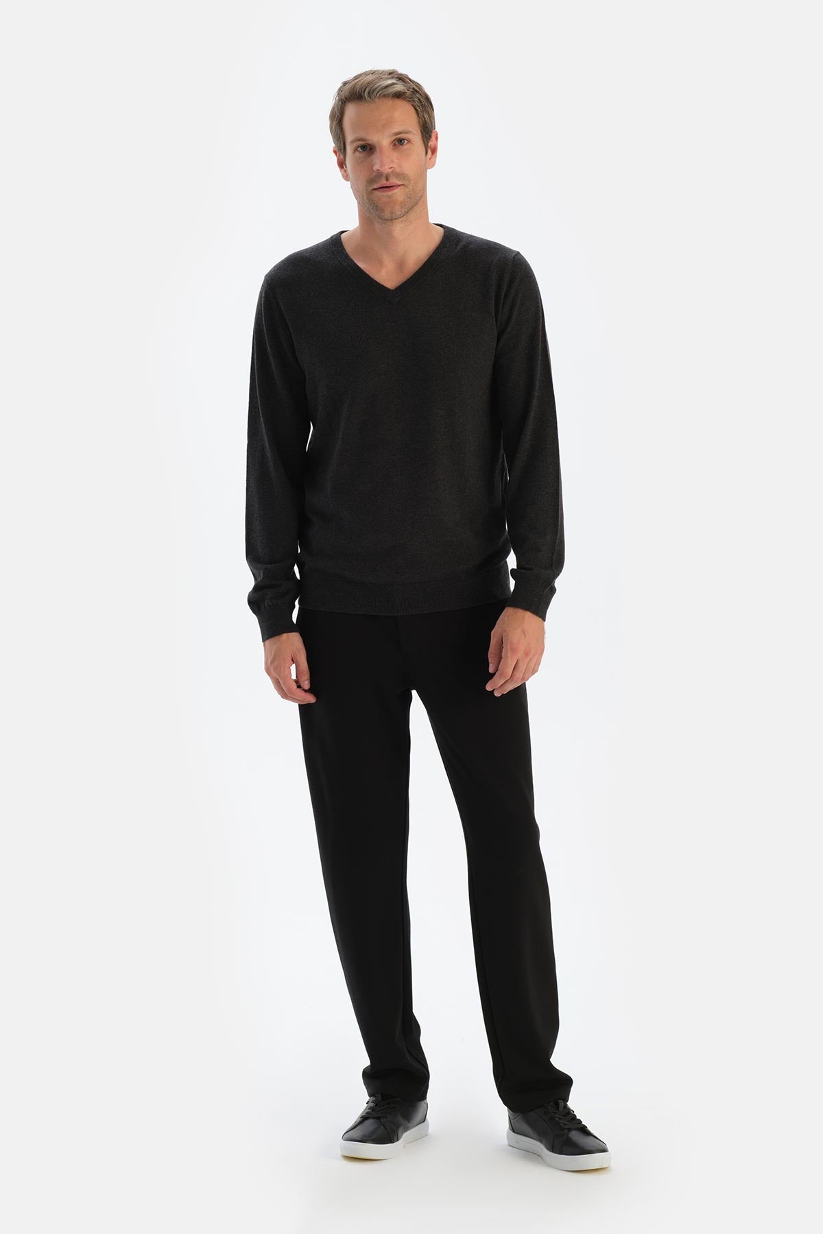 Antrasıt Erkek Düz Paça Fermuarlı Eşofman Altı