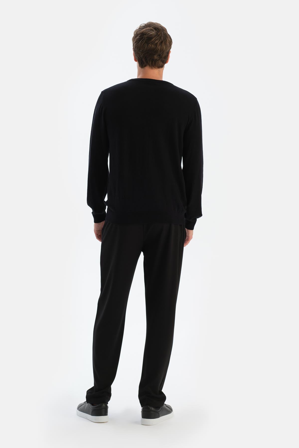 Siyah Erkek Düz Paça Fermuarlı Eşofman Altı