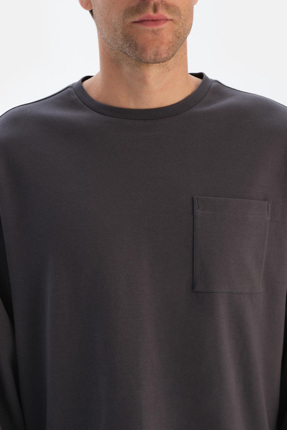 Lacivert Uzun Kollu Cepli Tişört Desenli Jogger Pantolon Pijama Takımı