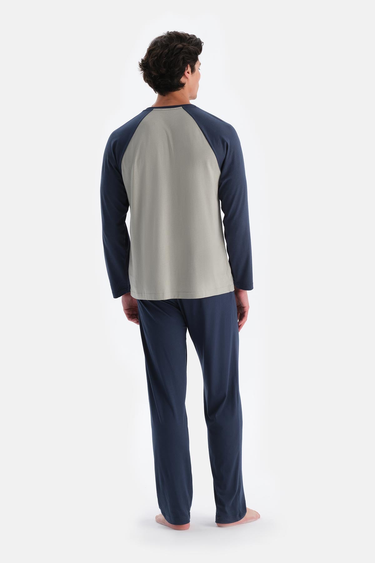 Açık Yeşil Yarım Patlı Reglan Kollu Pijama Takımı