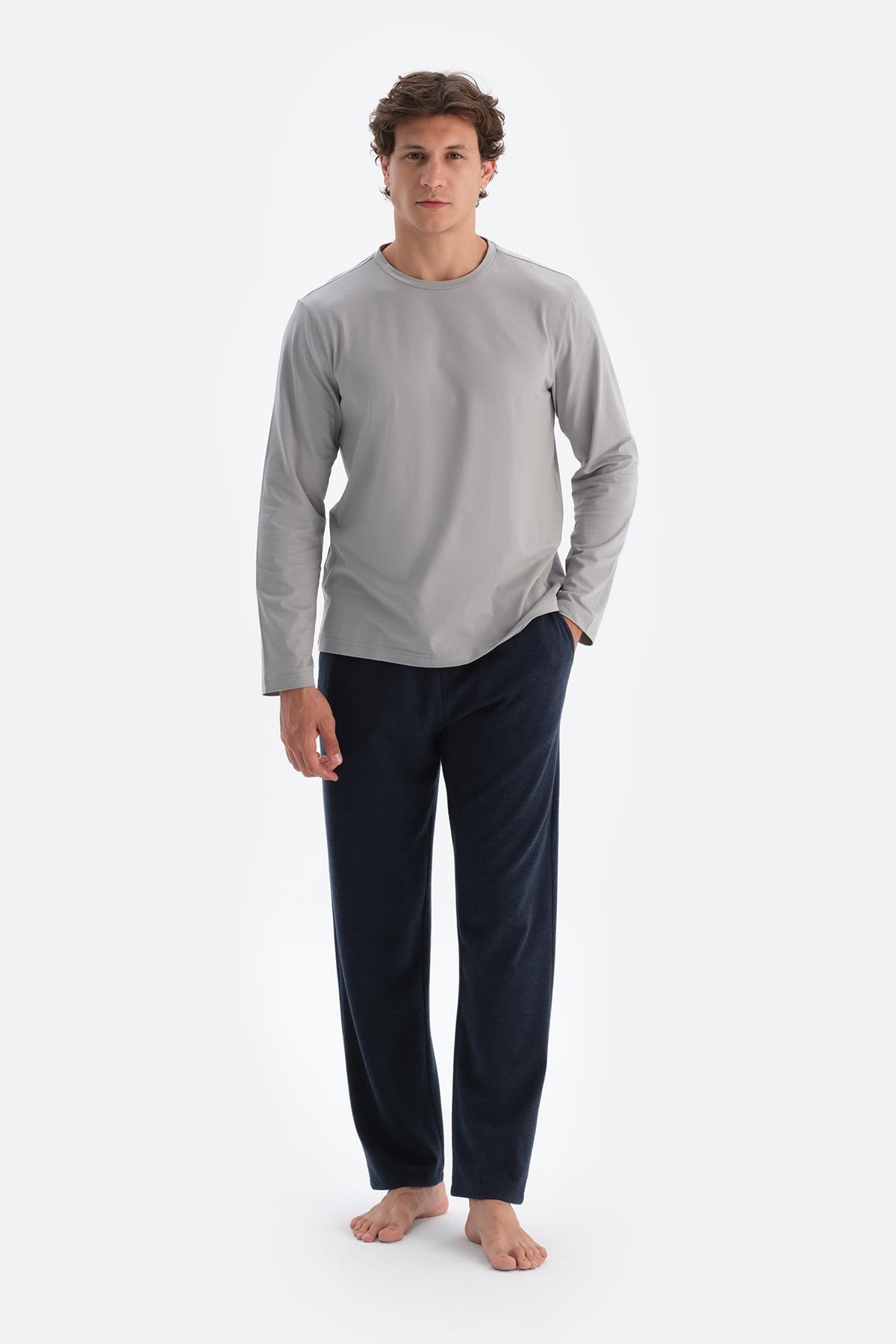 Gri Bisiklet Yaka Pamuk Pijama Üstü