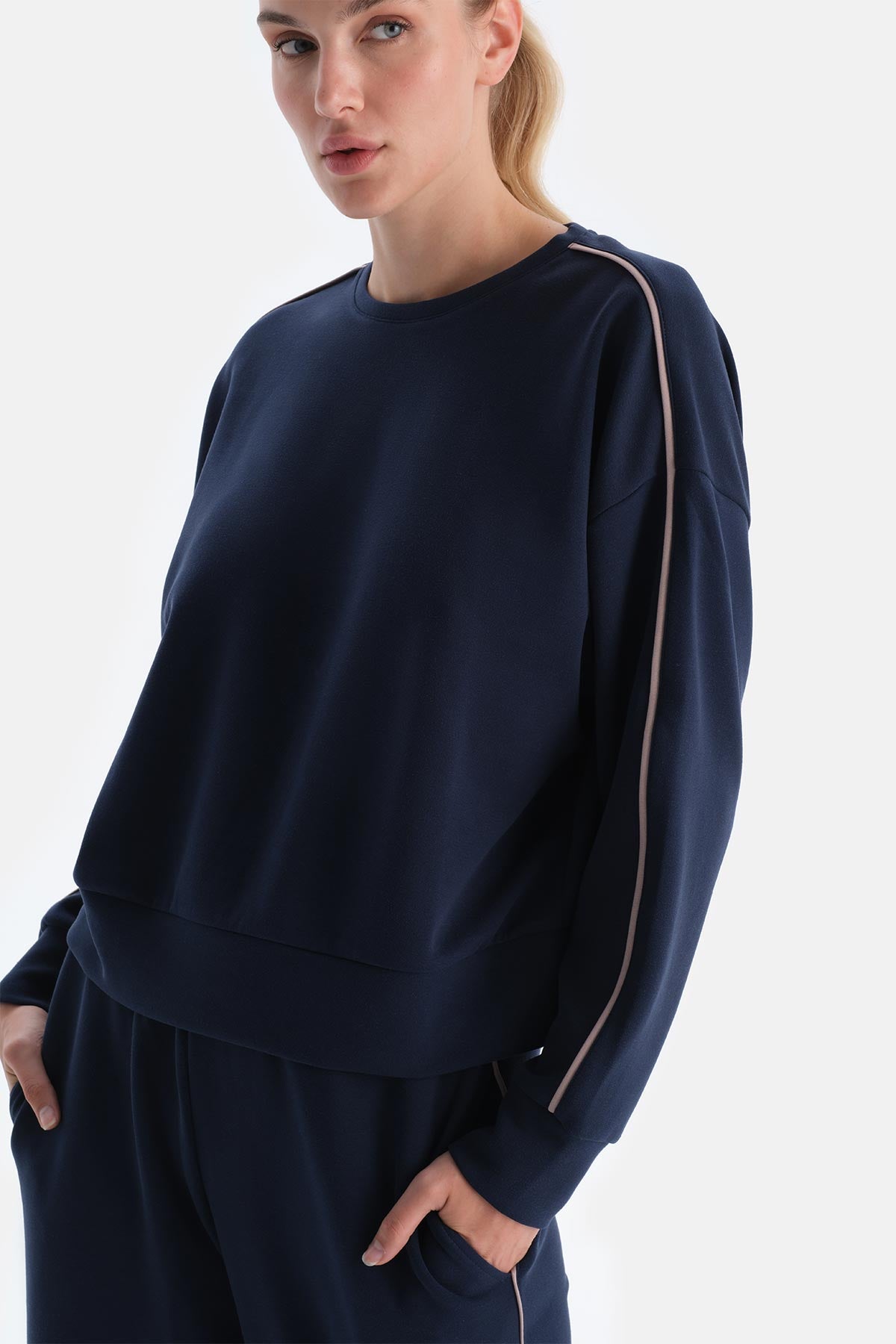 Lacivert Kadın Modal Sweatshırt