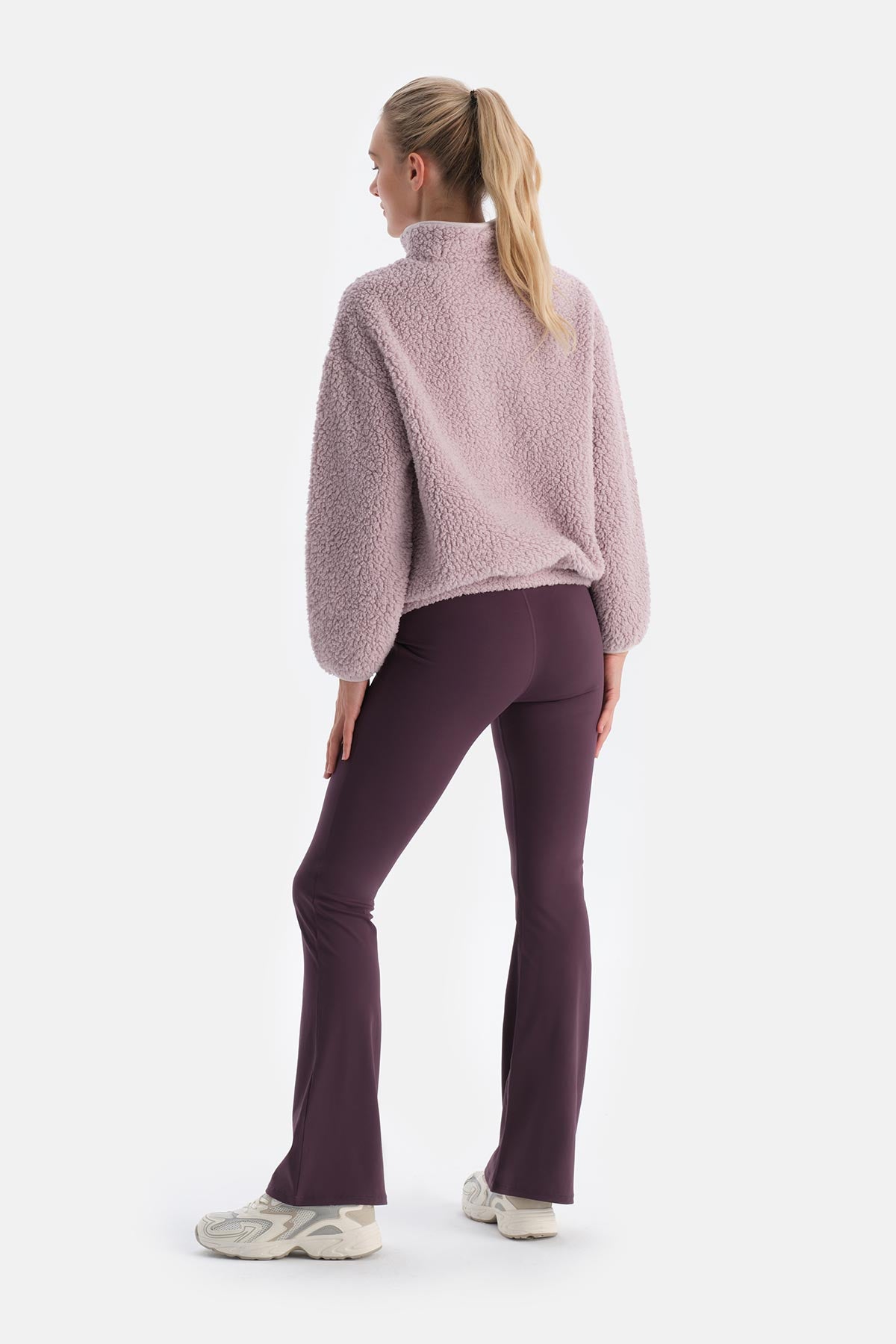 Gül Kurusu Kadın Sweatshırt