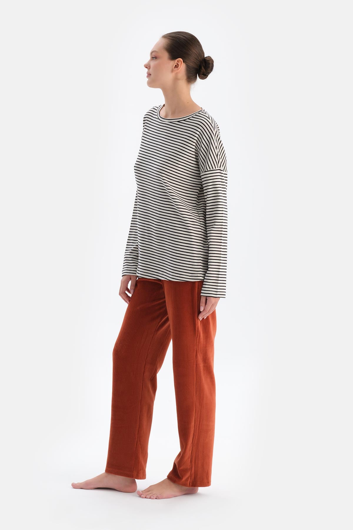 Siyah Kadın Bisiklet Yaka Pijama Üstü