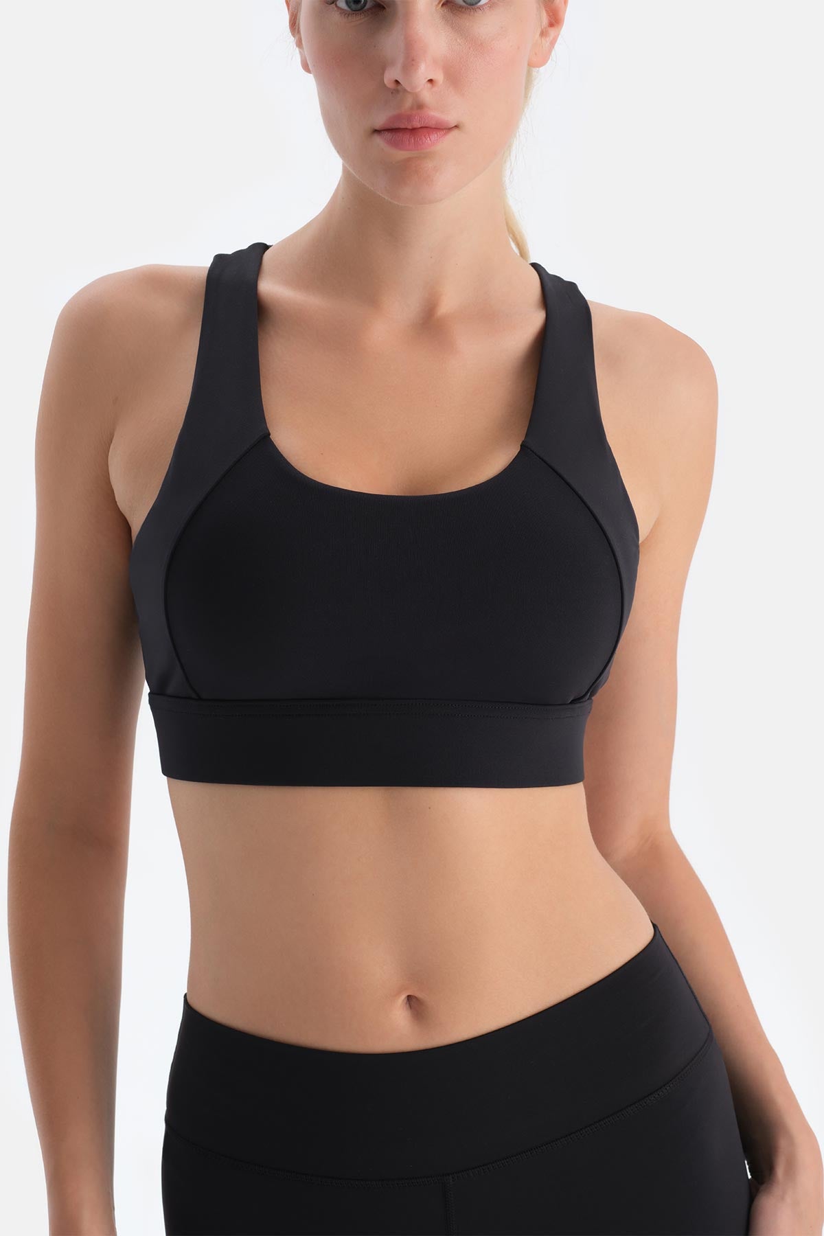 Black LOW-BACK SPORTS BRA