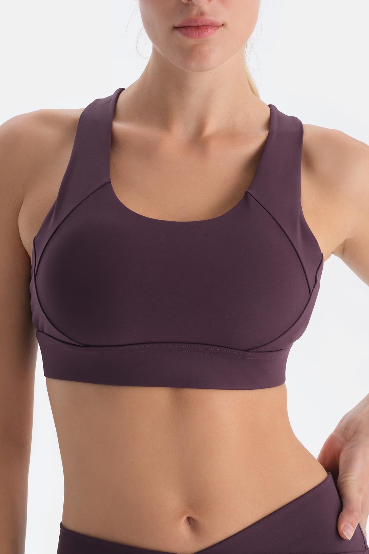 Damson CROSS-STRAP SPORTS BRA