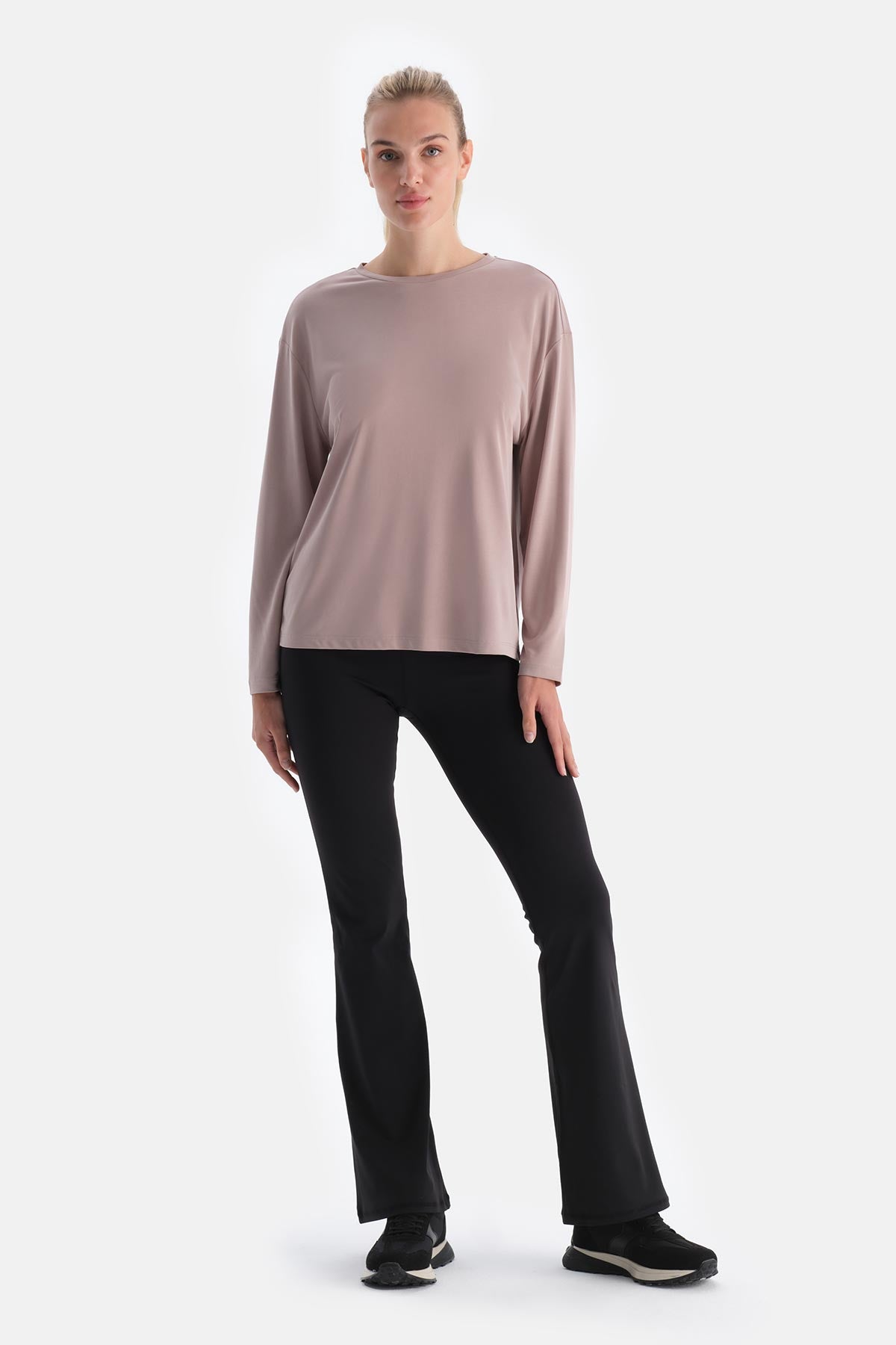 Siyah Kadın Ispanyol Paça Tayt