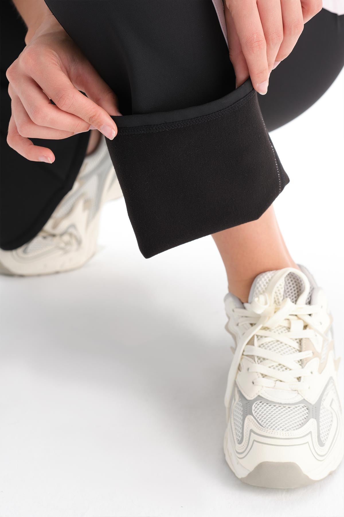 Siyah Kadın Şerit Detaylı Şardonlu Ispanyol Tayt