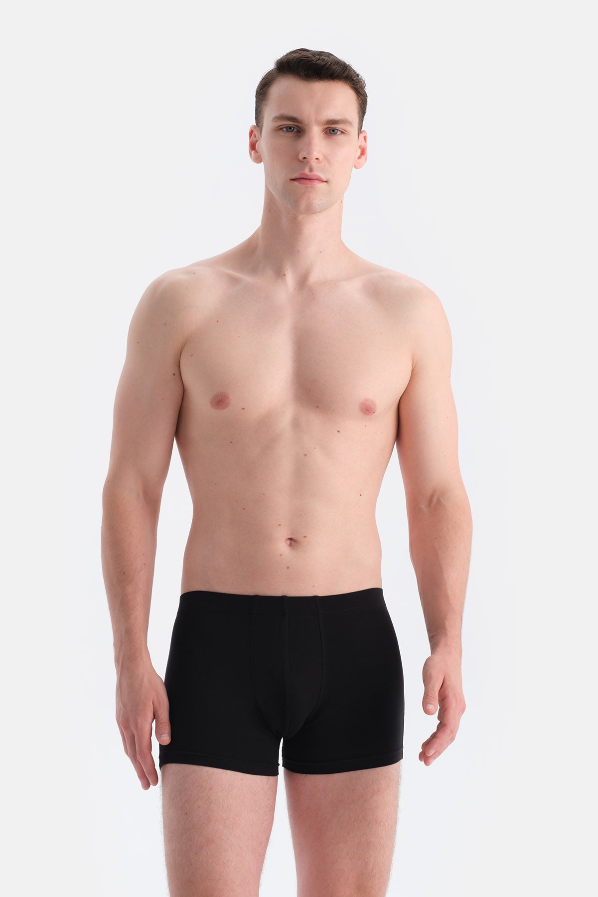 Siyah Kumaş Kaplama Basic Boxer