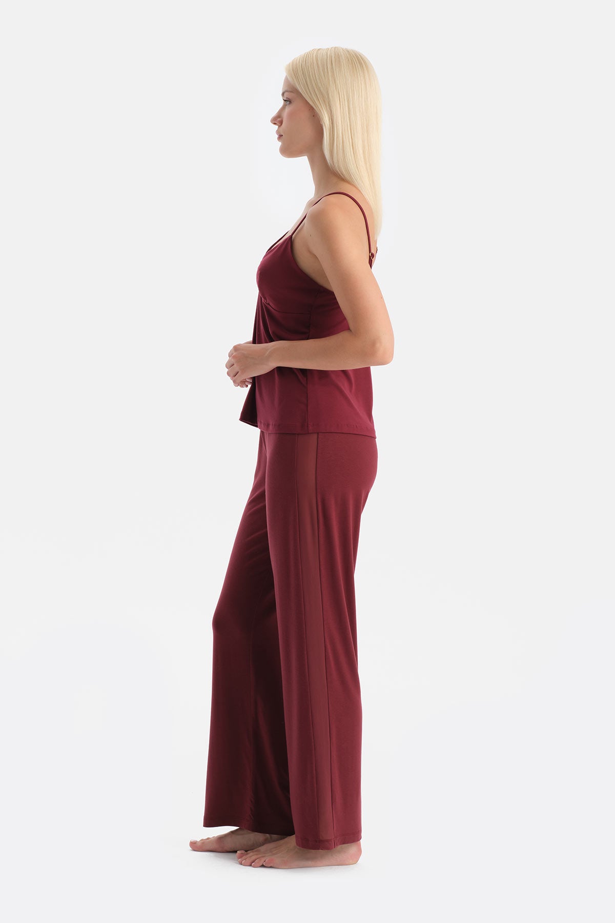 Bordo Yanı Tül Detaylı Basic Pantolon