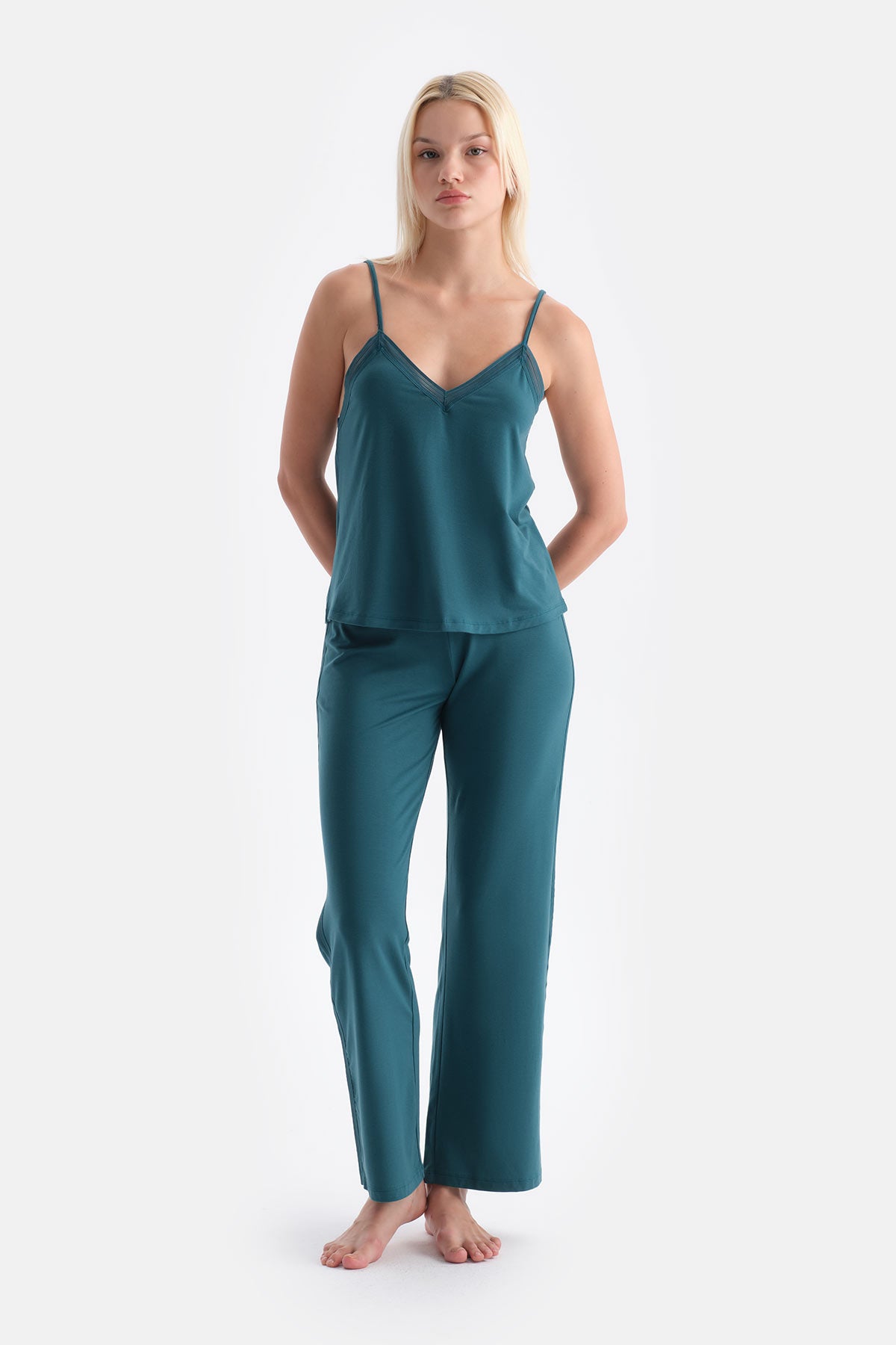 Koyu Yeşil Basic İnce Askılı Atlet