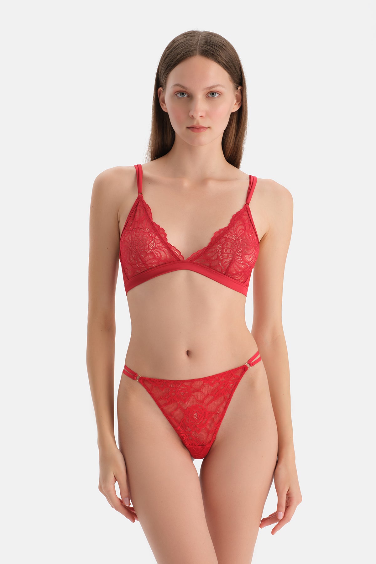 Kırmızı Dantelli G-String Külot