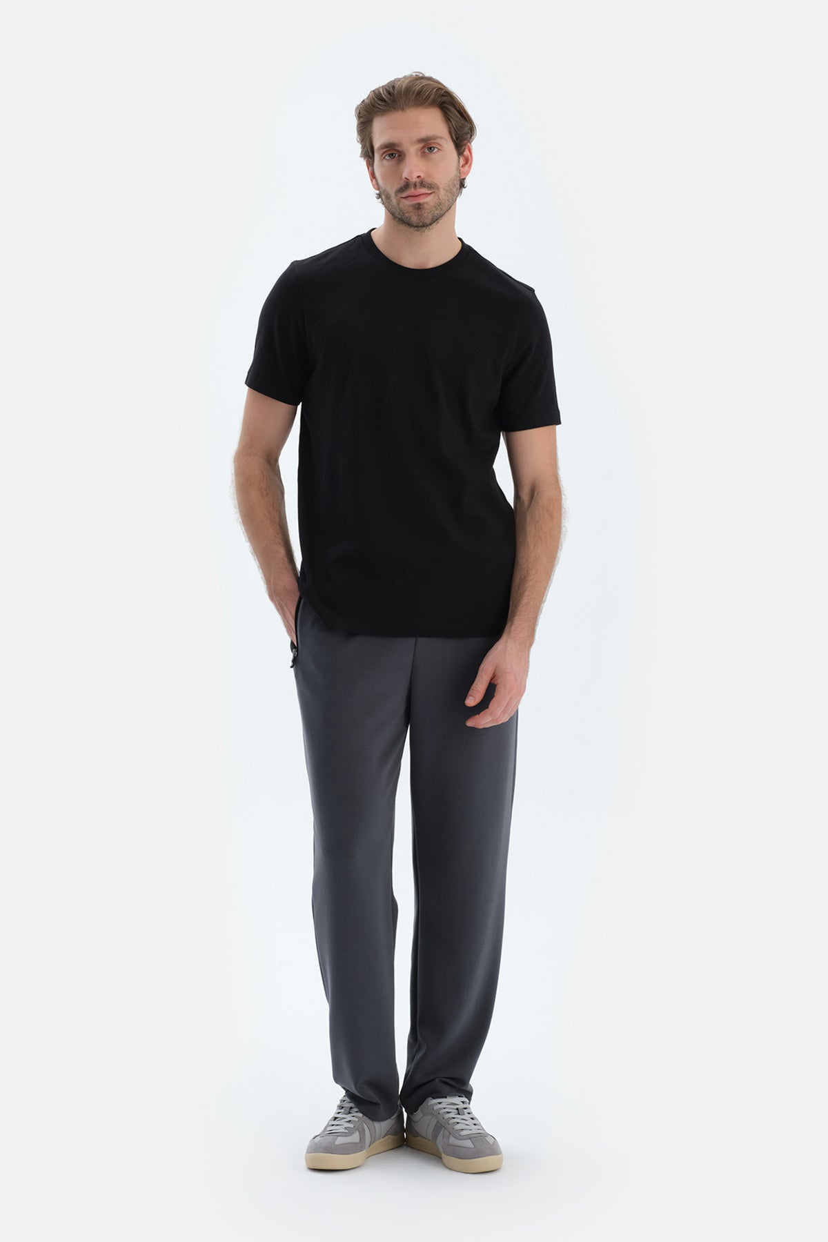 Siyah Ipek Apre Interlok Bisiklet Yaka Tişört