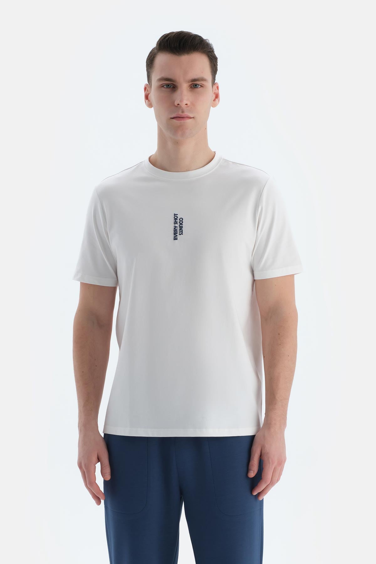 Kırık Beyaz Erkek Slogan Baskılı Tişört