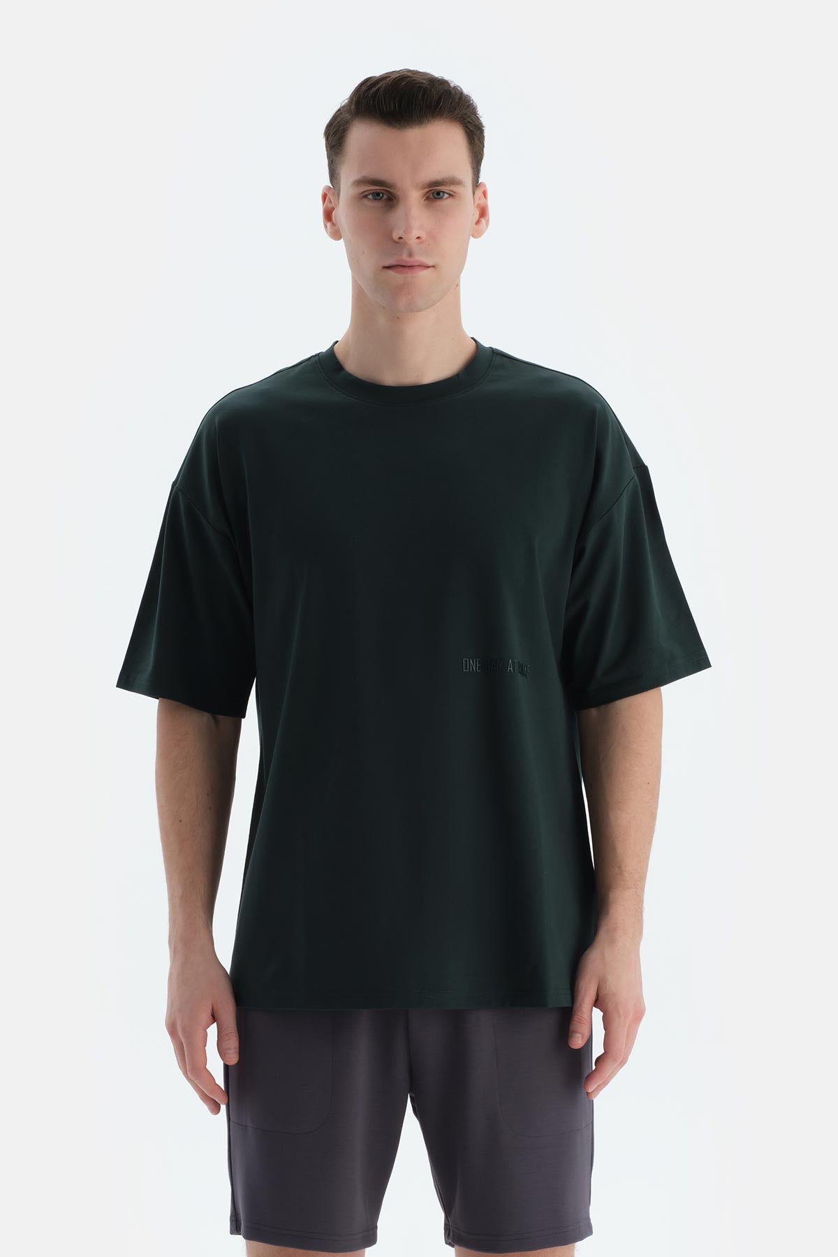 Koyu Yeşil Erkek Slogan Baskılı Tişört