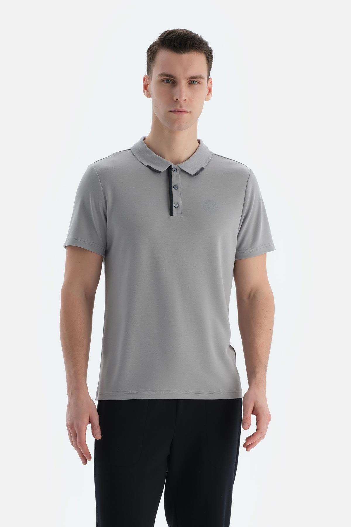 Gri Erkek Modal Karışımlı Düğmeli Tişört