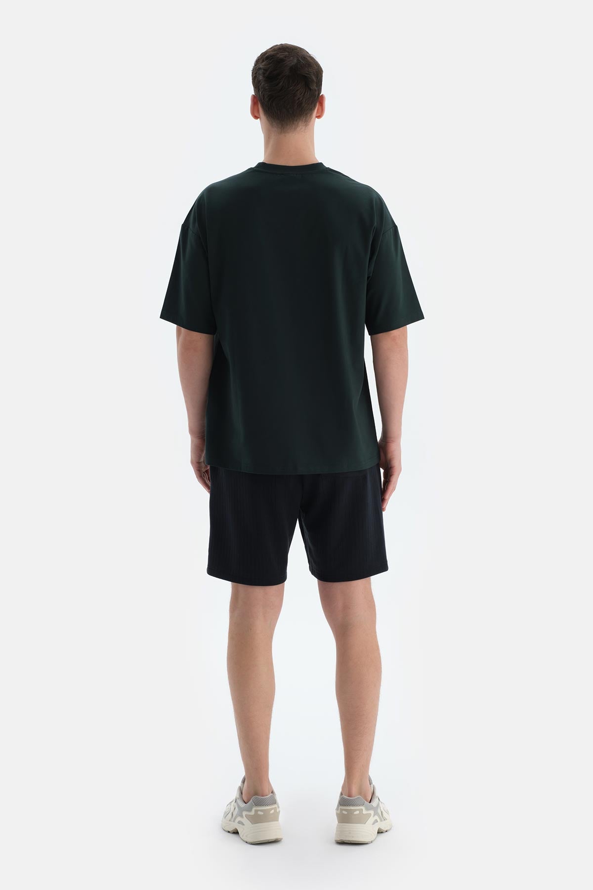 Siyah Erkek Modal Karışımlı Çizgili Şort