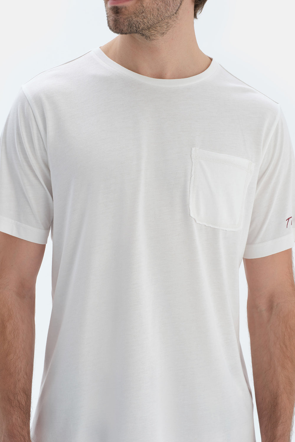 Ekru Nakış Detaylı Altı Dokuma Ekoseli Tişört Pantolon Pijama Takımı