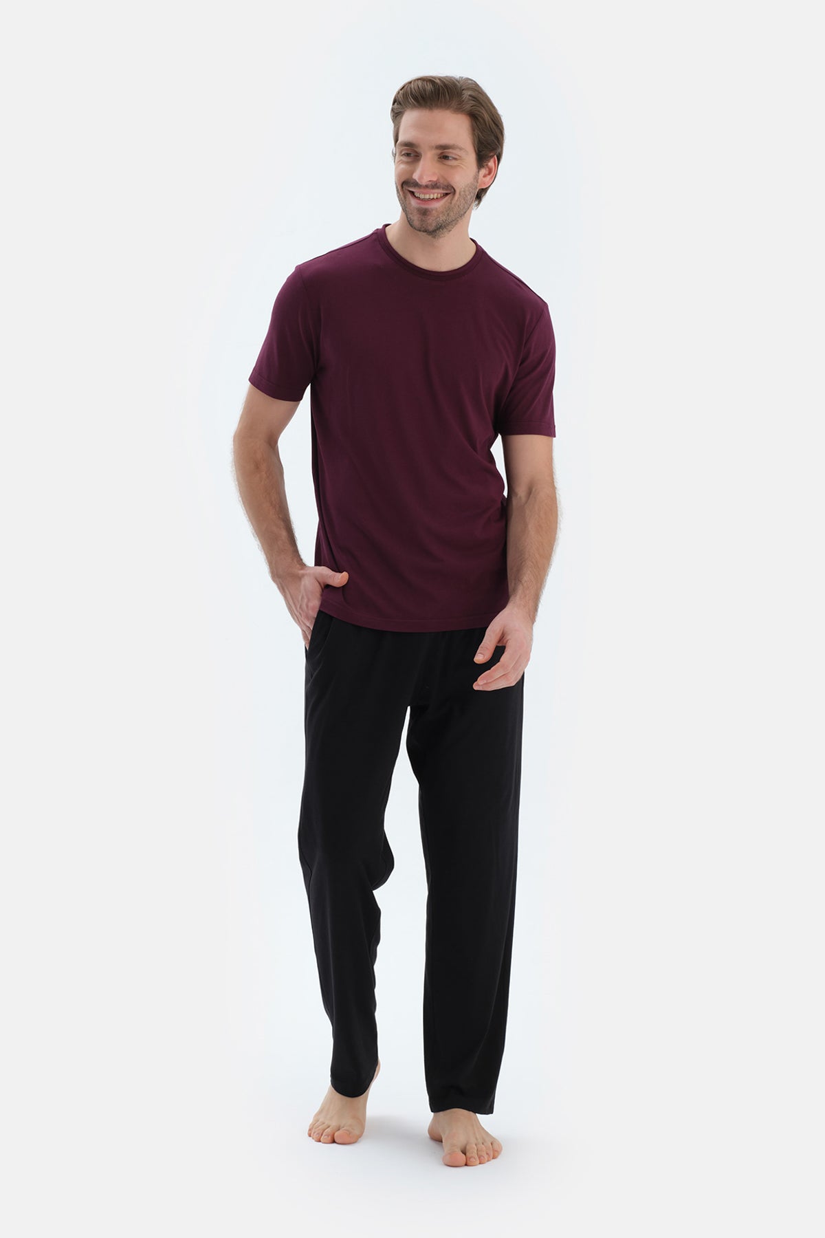 Bordo Bisiklet Yaka Kısa Kollu Tişört Pantolon Pijama Takımı