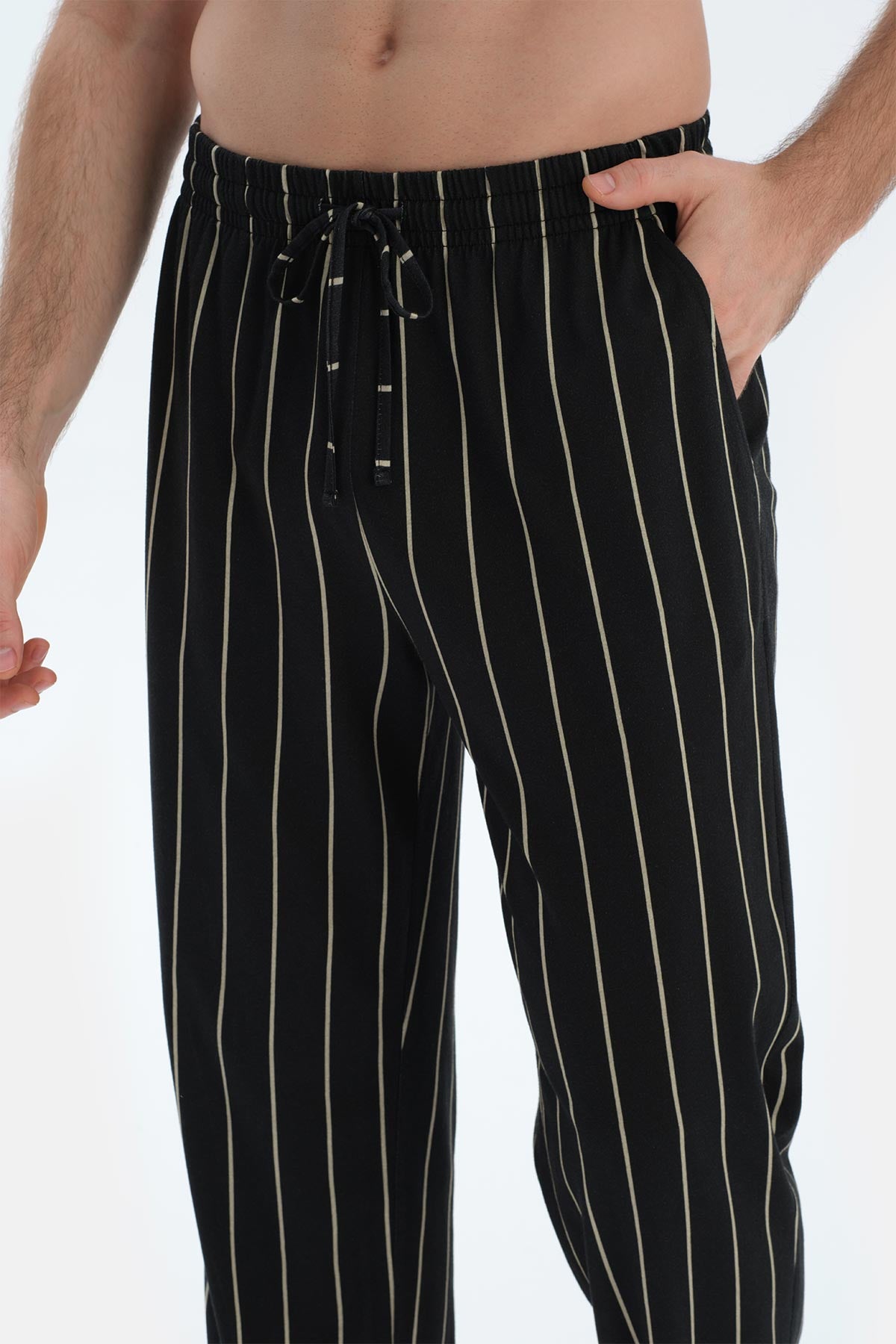 Siyah Çizgi Baskılı Kısa Kollu Gömlek Pantolon Pijama Takımı