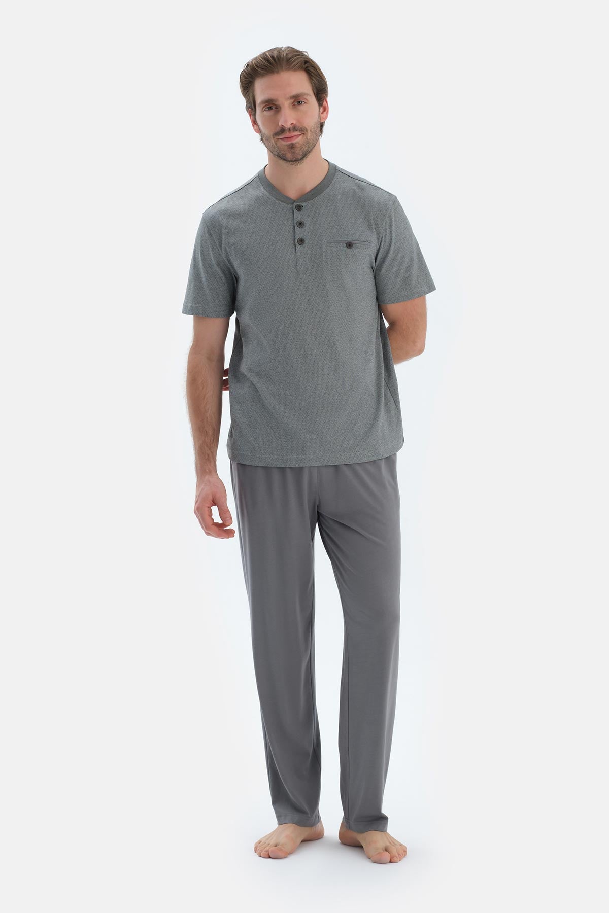 Gri Kısa Kollu Yarım Patlı Tişört Pantolon Pijama Takımı