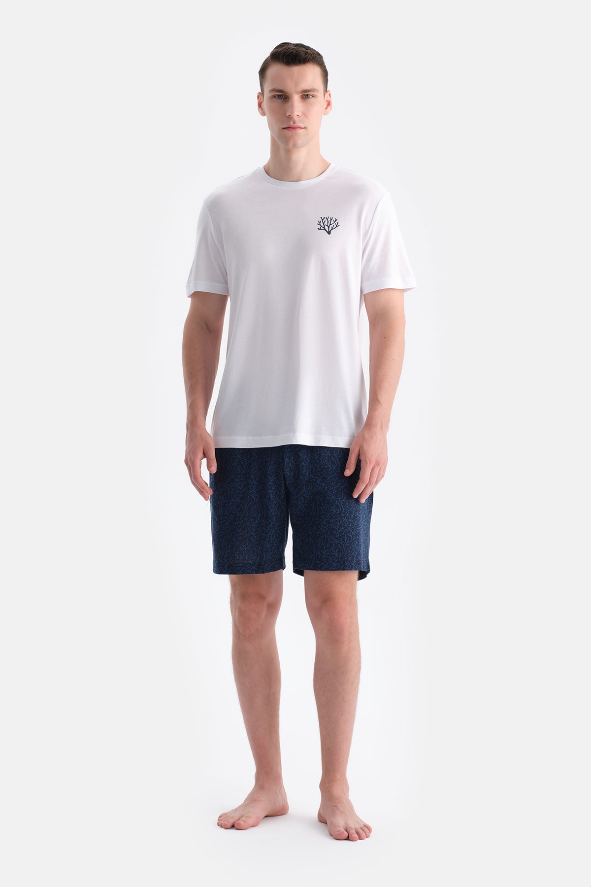 Beyaz Baskı Detaylı Tişört Şort Takım