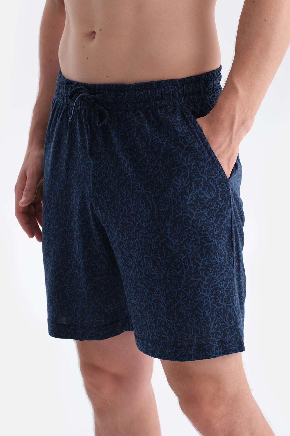 Beyaz Baskı Detaylı Tişört Şort Takım