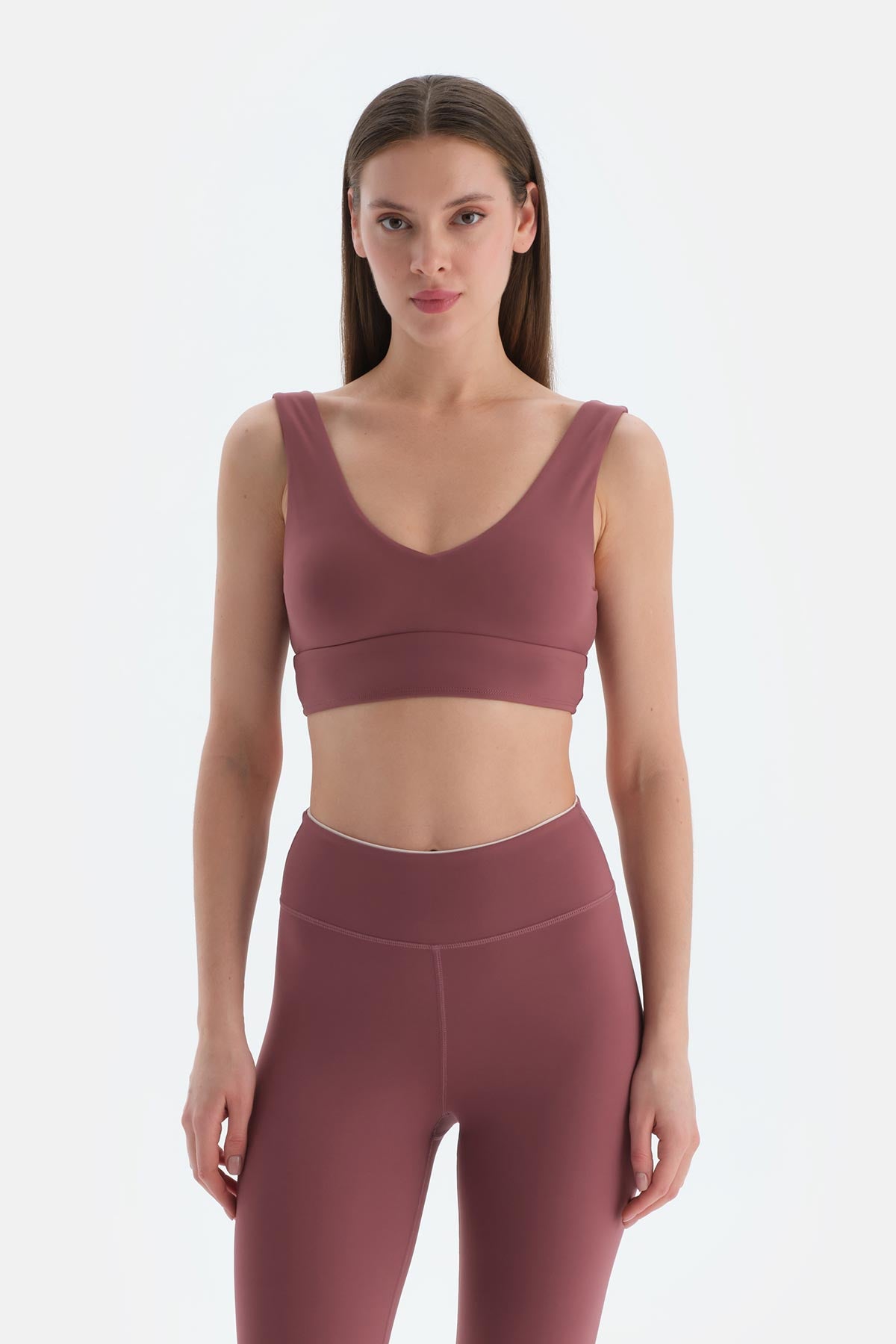 KADIN KALIN ASKILI SPORCU SÜTYENİ