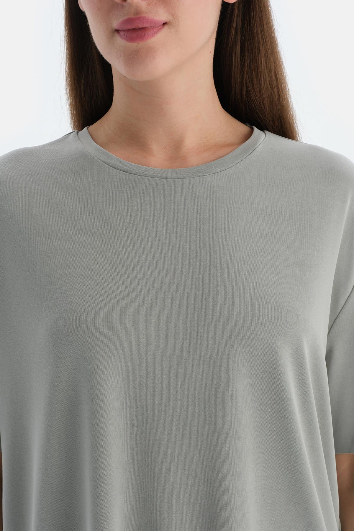 Ada Çayı Kadın Modal Tişört