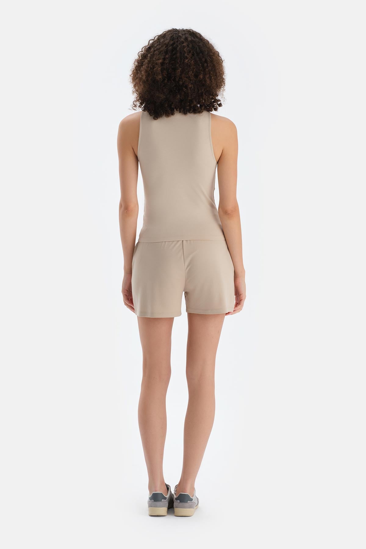 Taş Halter Yaka Atlet