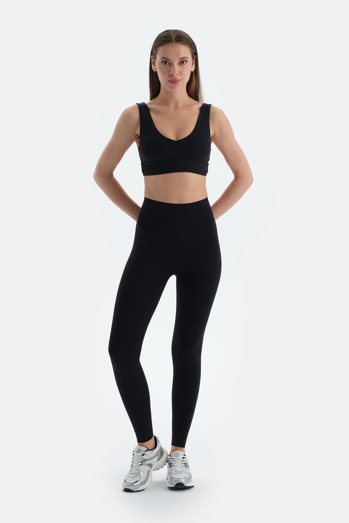 Siyah Kadın Toparlayıcı Tayt