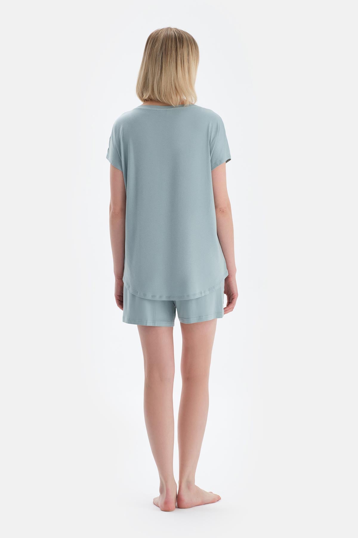 Su Yeşili Cool Touch V Yaka Tişört Şort Pijama Takımı