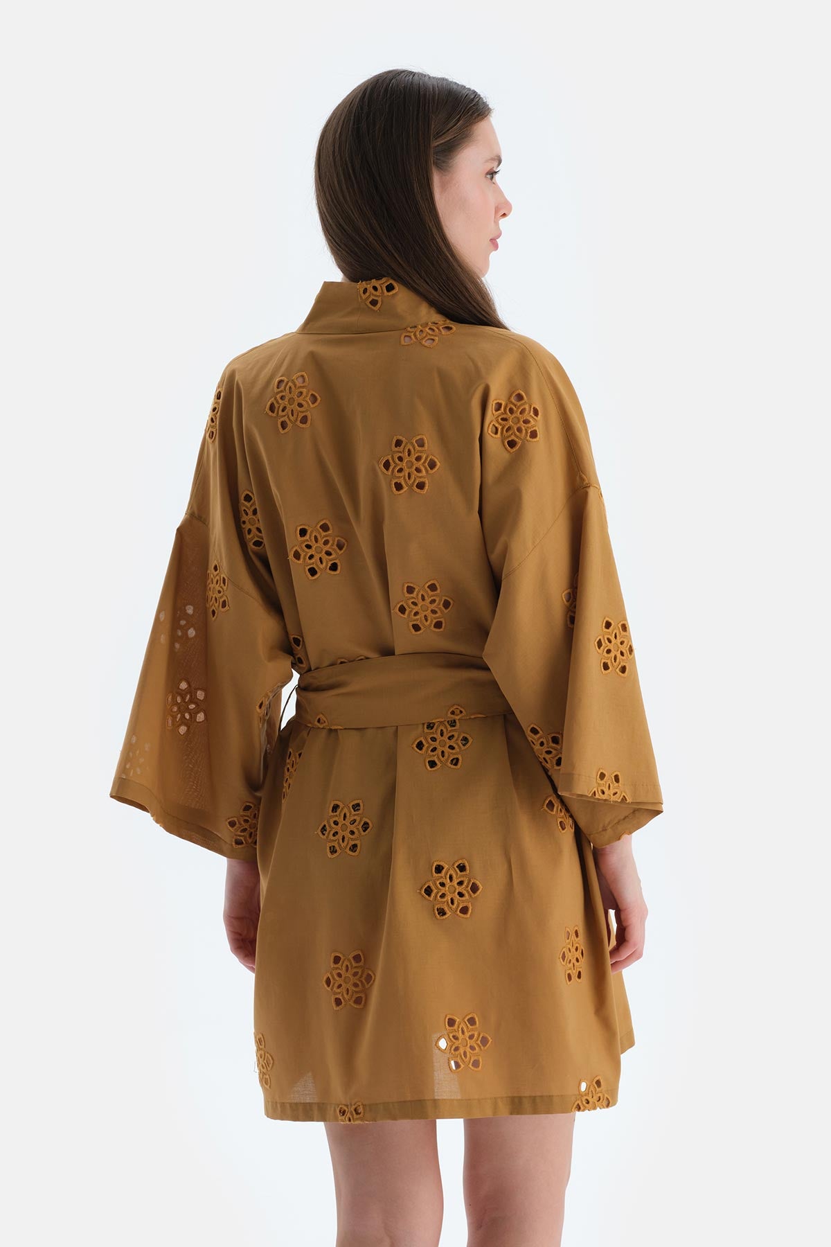 Kahverengi Kimono