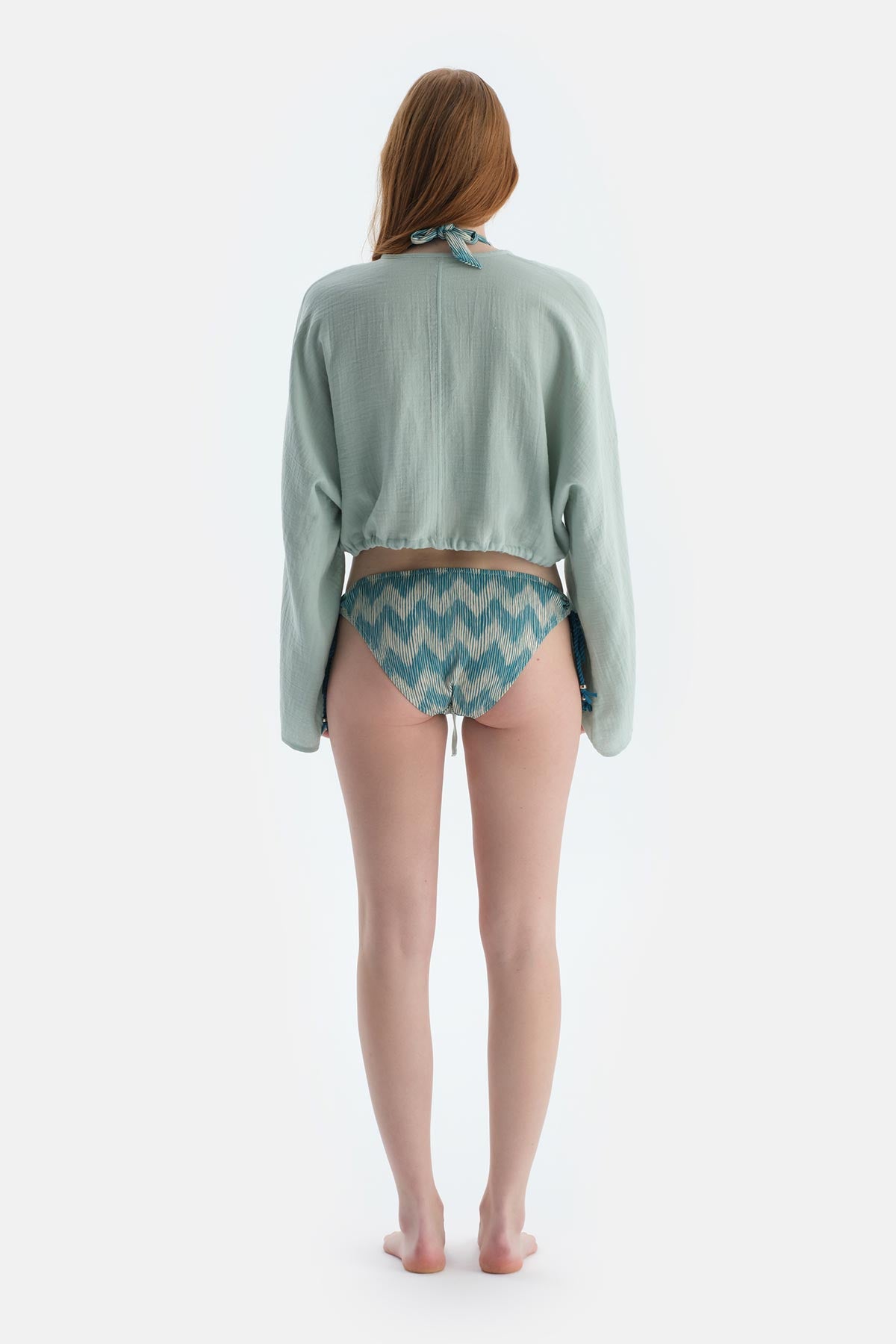 Mint Yeşili Önden Bağlamalı Kısa Gömlek