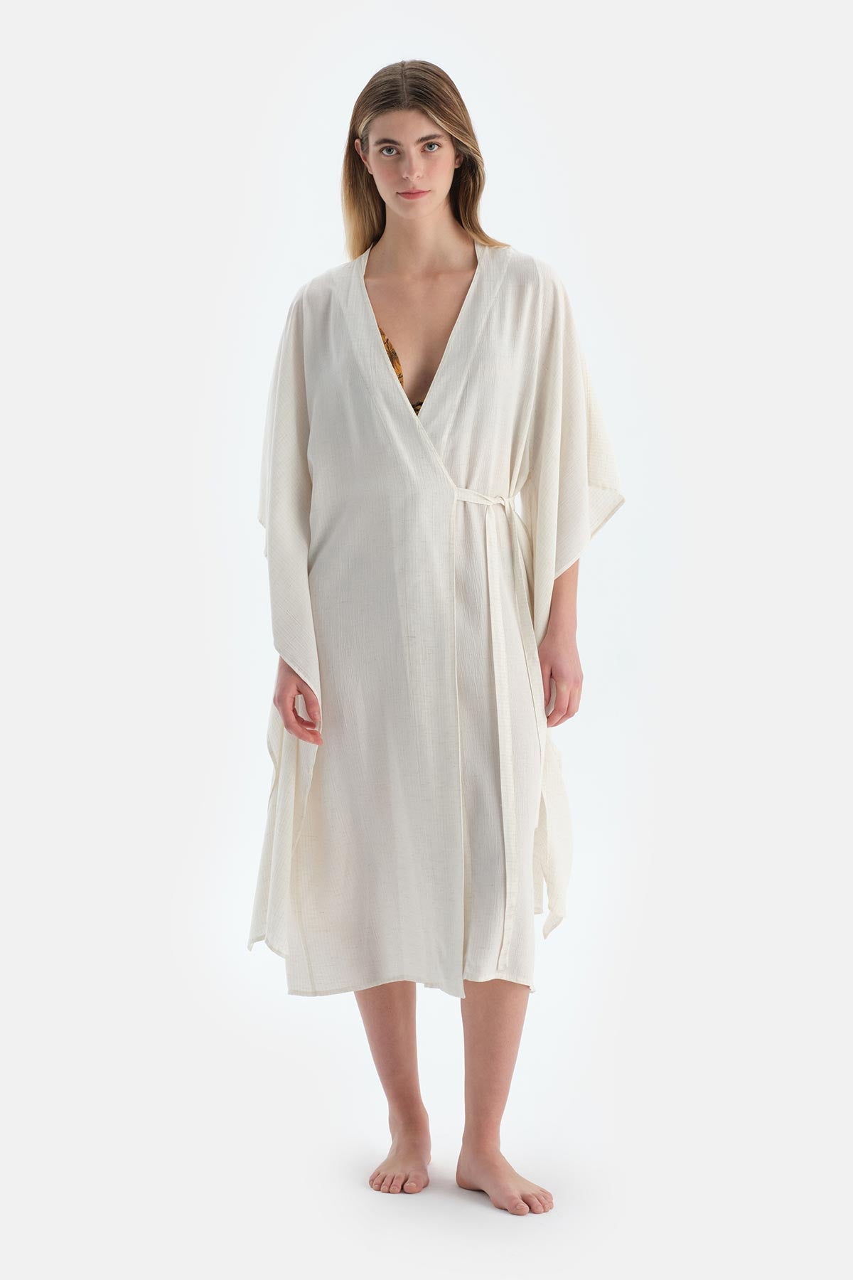 Ekru Uzun Kimono