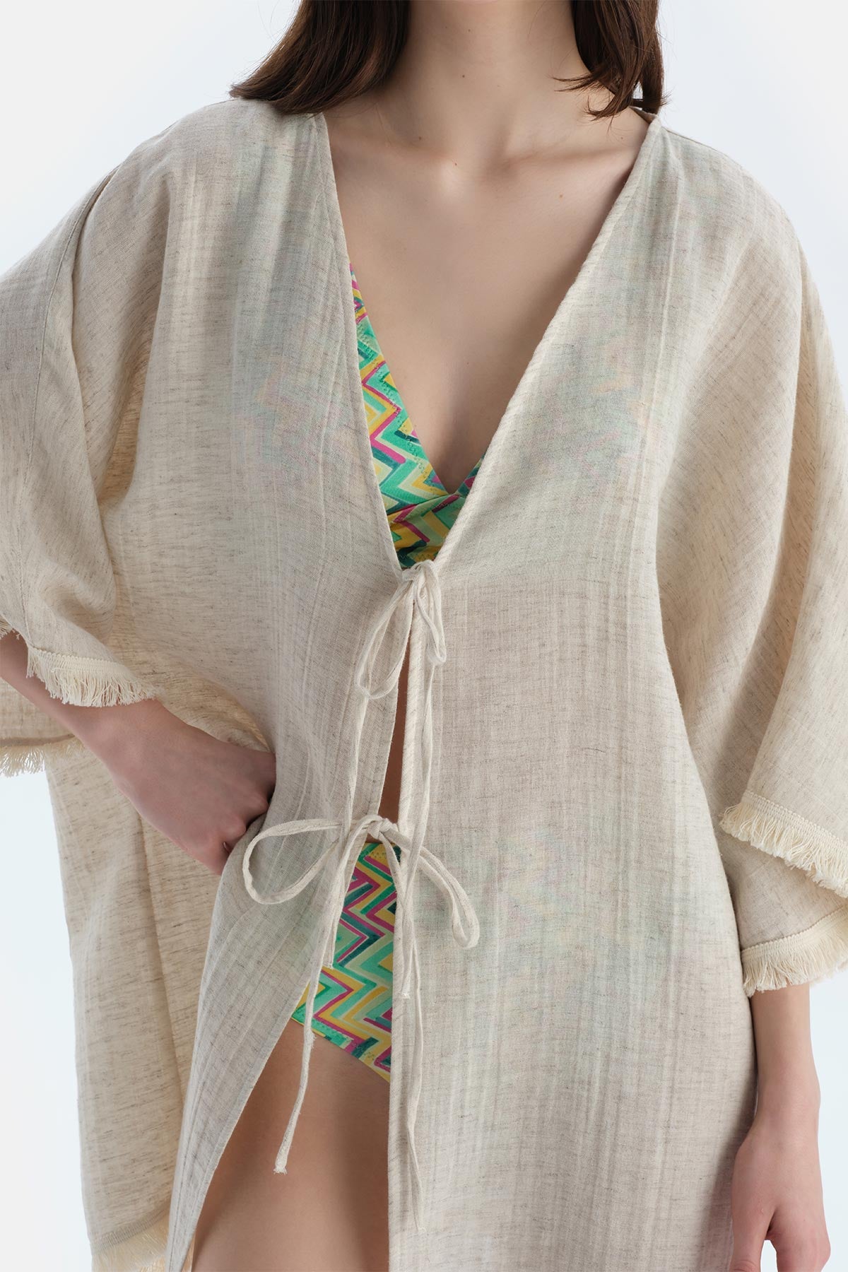 Ekru İp Bağlama Detaylı Kimono