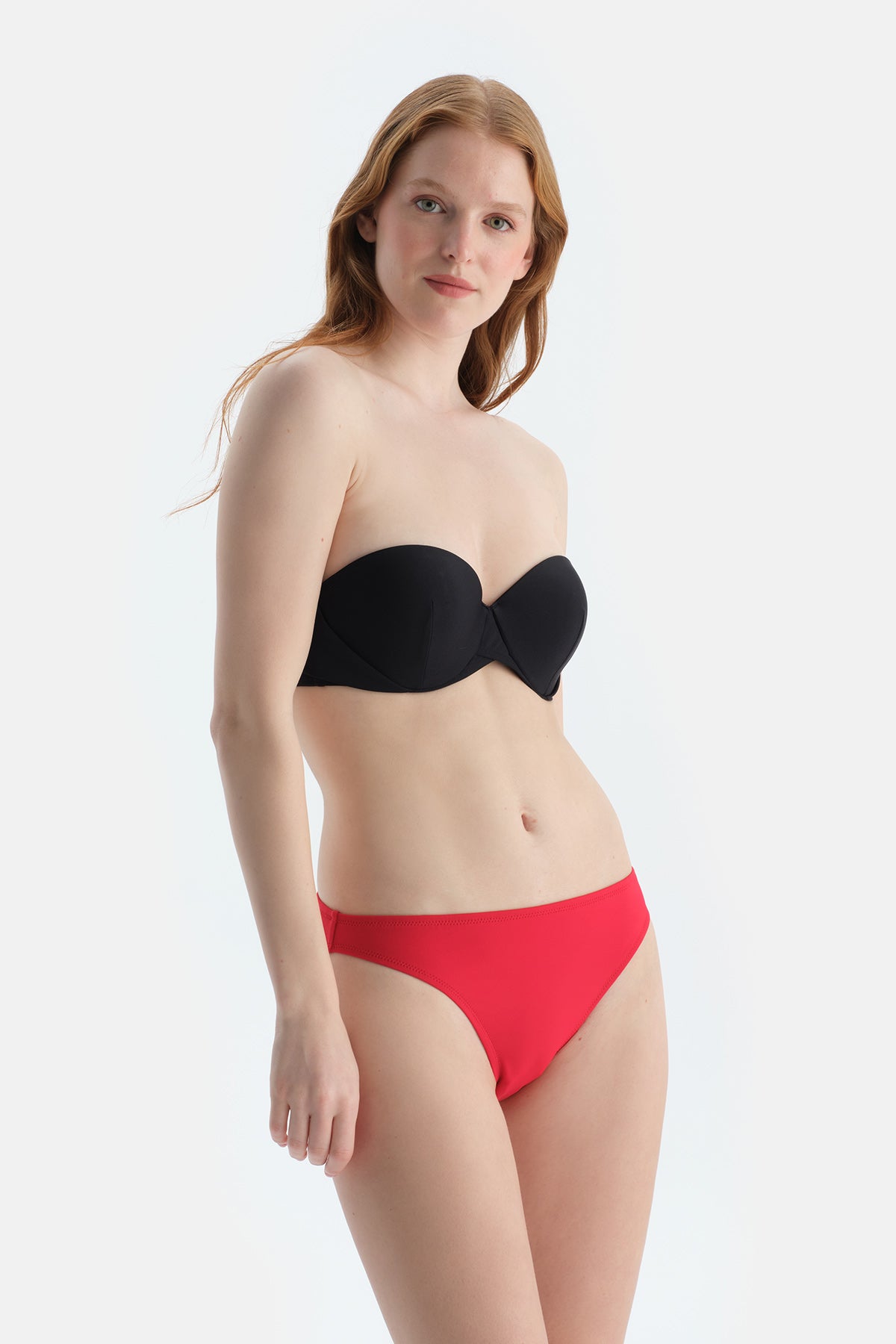 Kırmızı Düşük Bel Bikini Alt