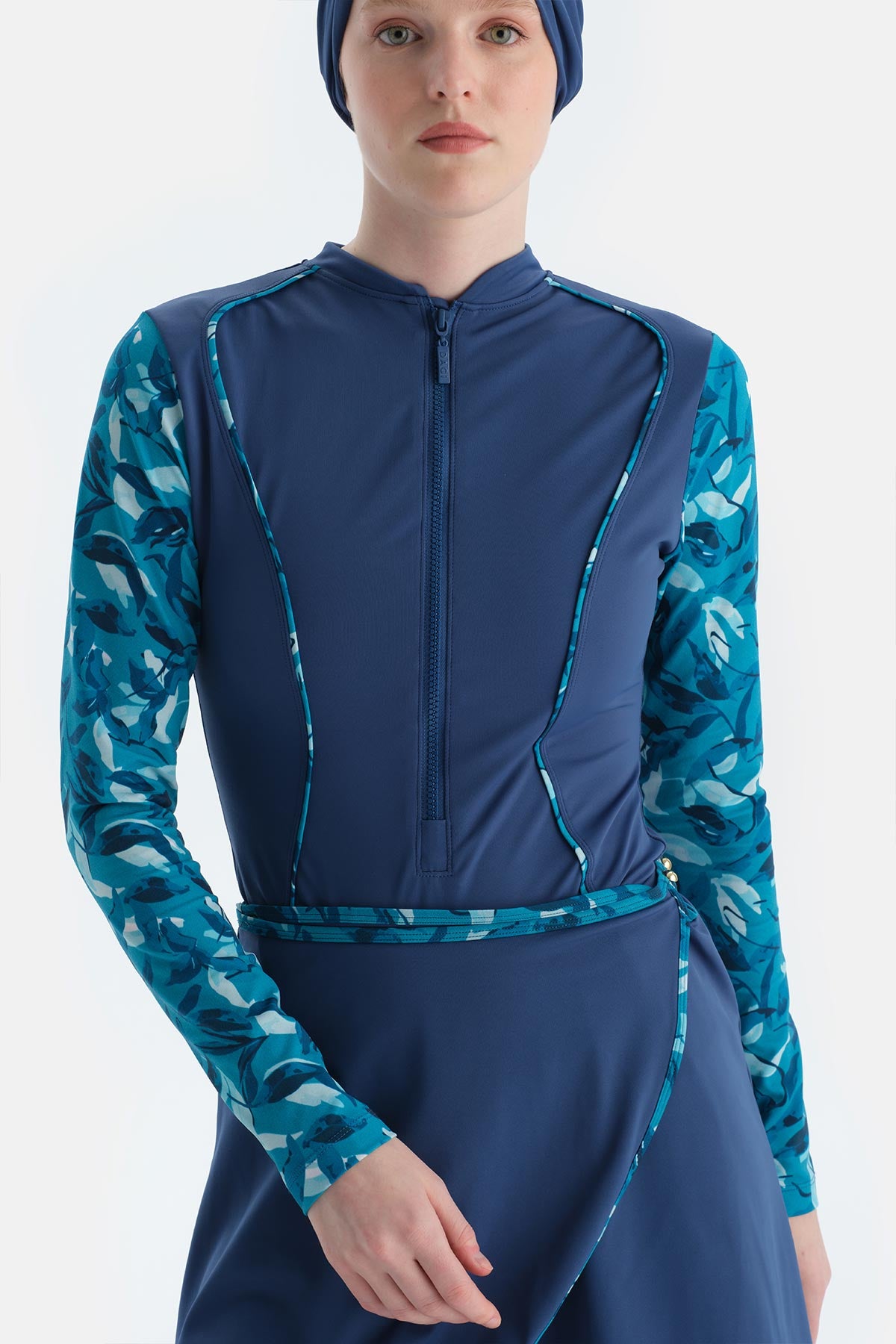 Multicolor Fermuarlı Uk. 4 Parçalı Set