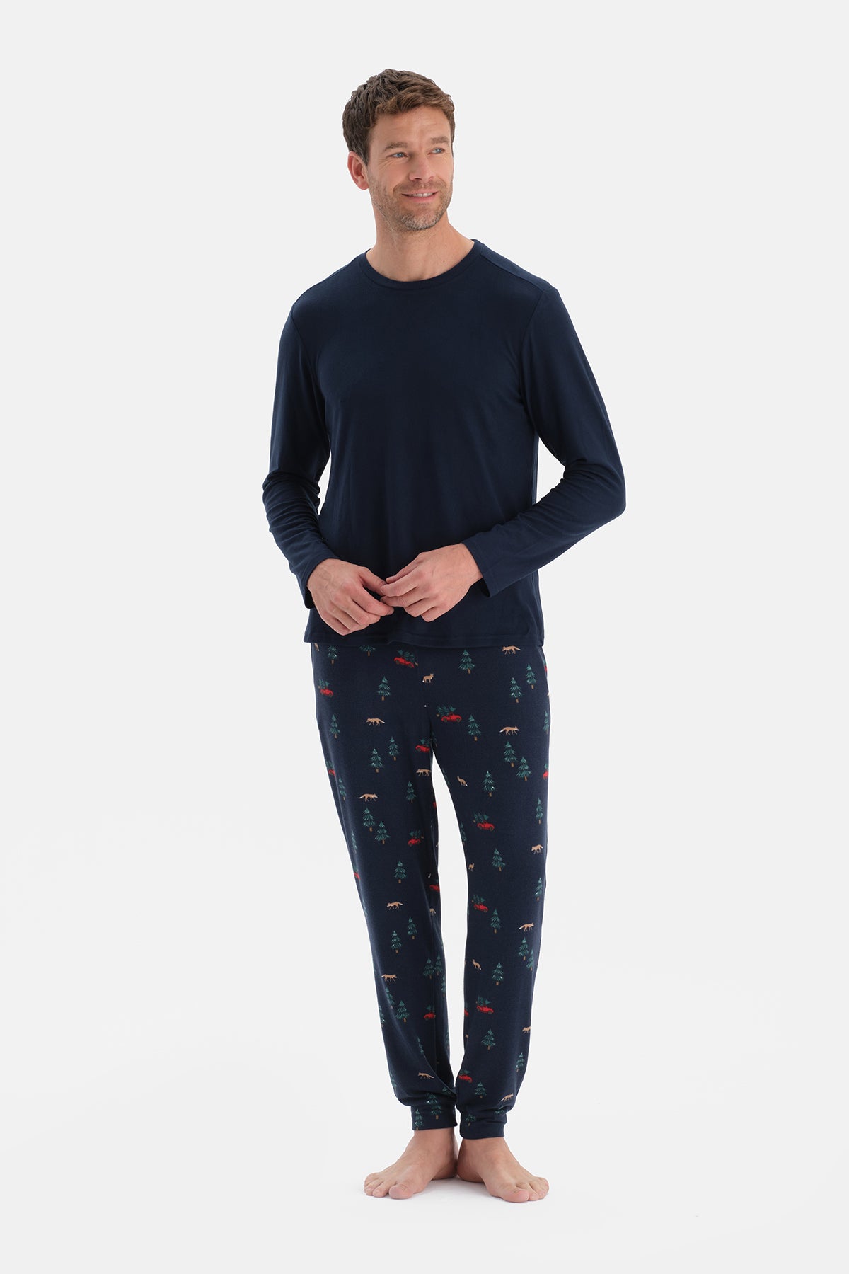 Lacivert Dikiş Detaylı Uzun Kollu Termal Tişört Pantolon Pijama Takımı