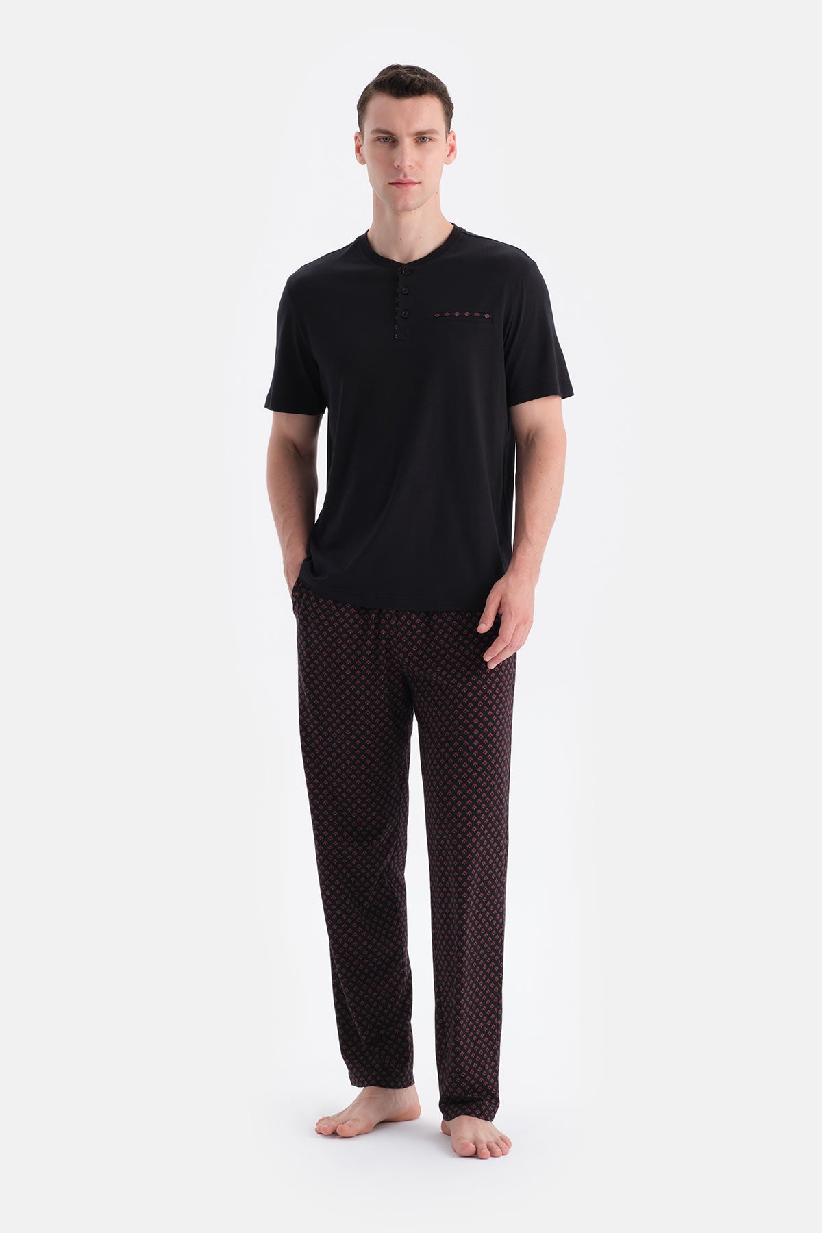 Siyah Kısa Kollu Patlı Tişört Pantolon Takım