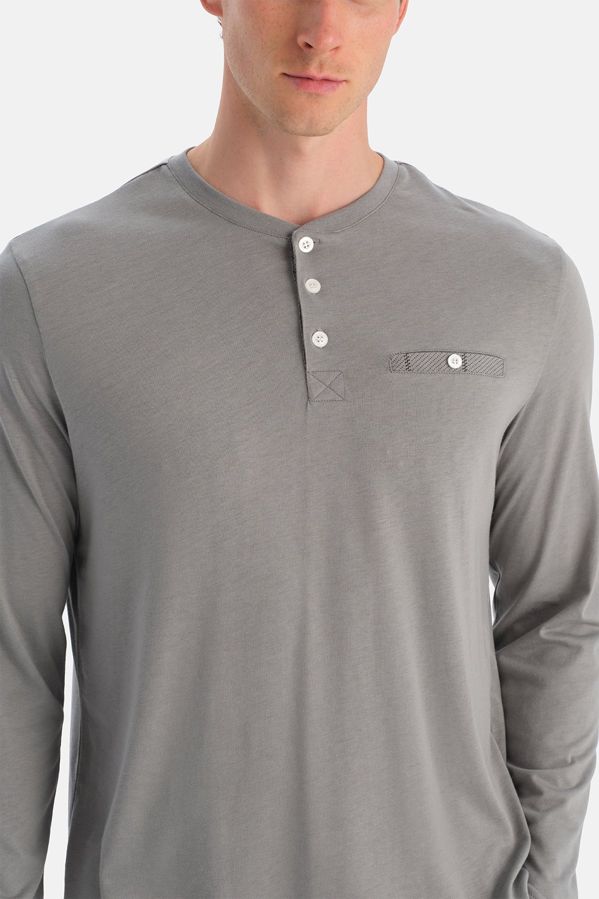 Gri Melanj Uzun Kollu Pat Ve Cep Detaylı Tişört Pantolon Takım