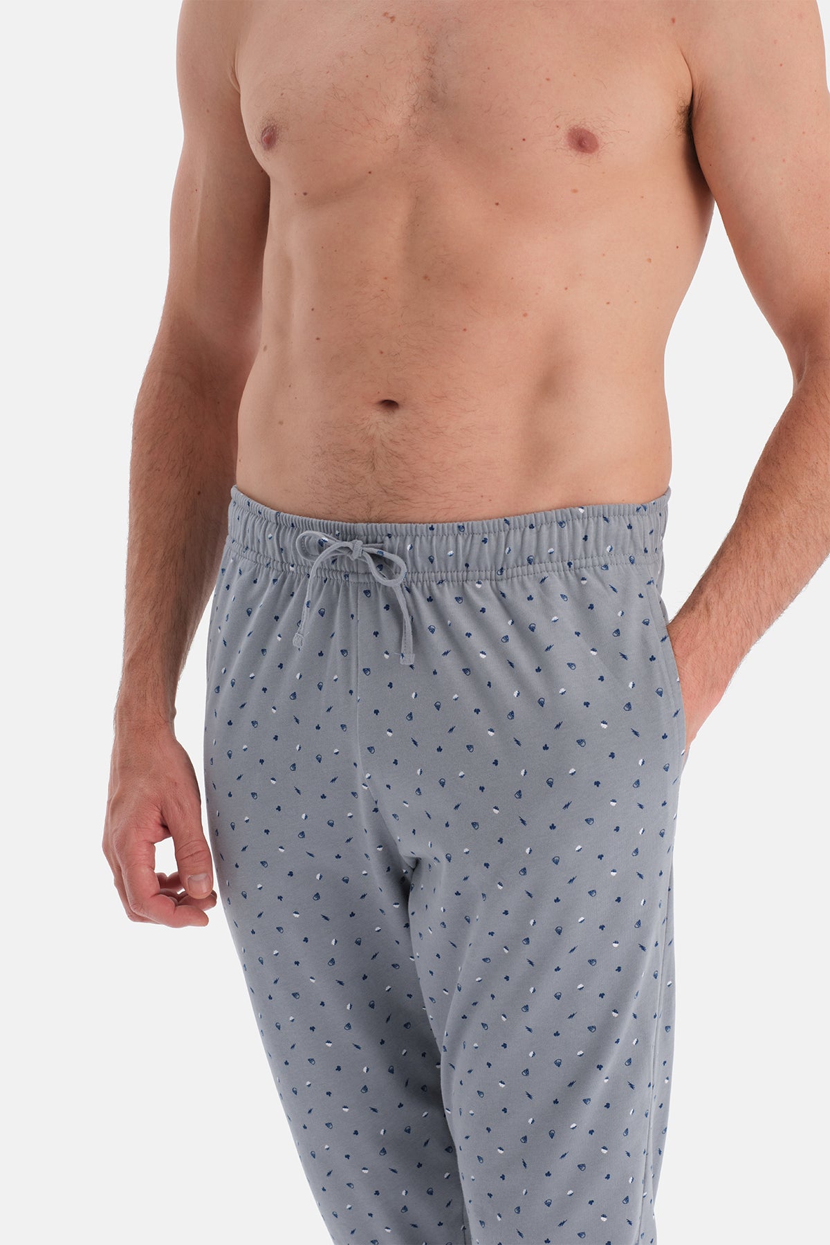 Beyaz Uzun Kollu Tişört Pantolon Takım