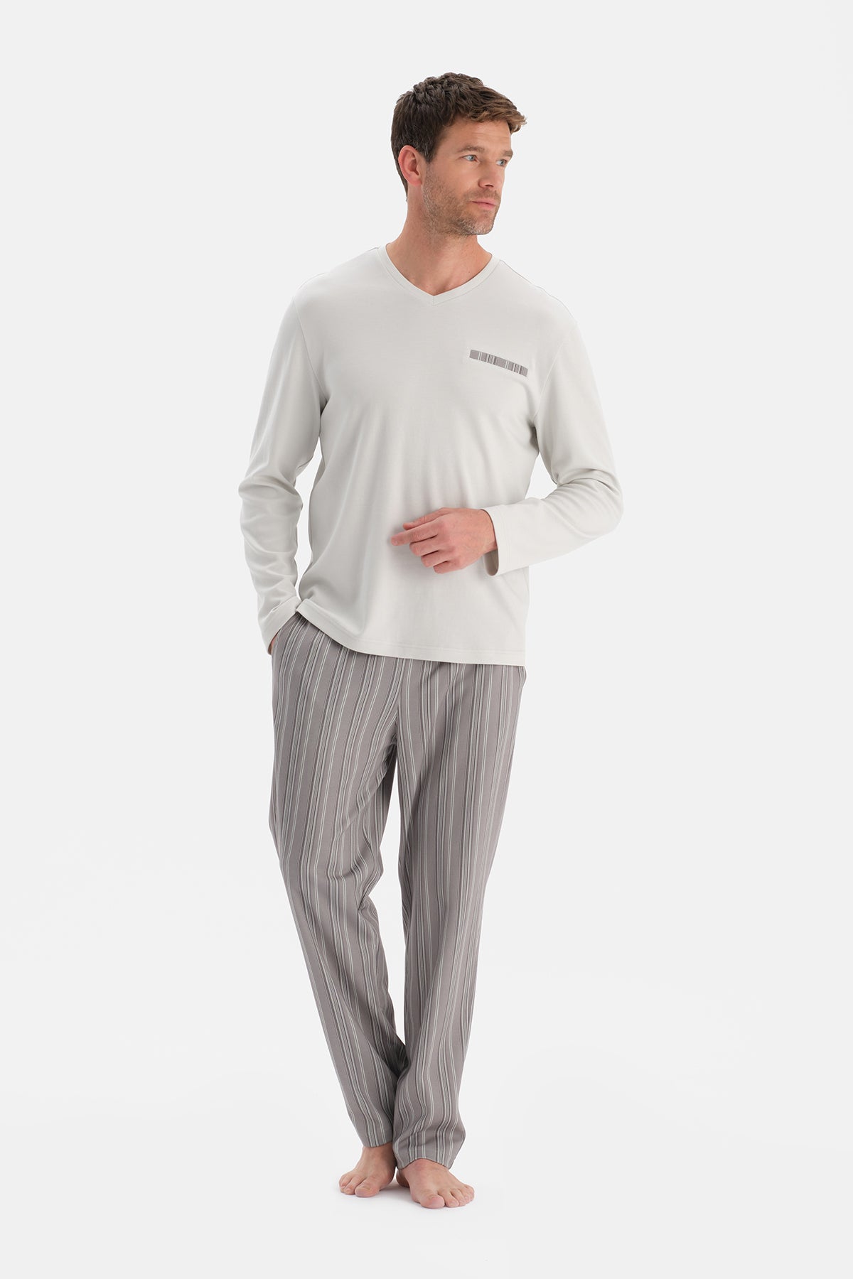 Açık Gri V Yaka Uzun Kollu Pijama Takım