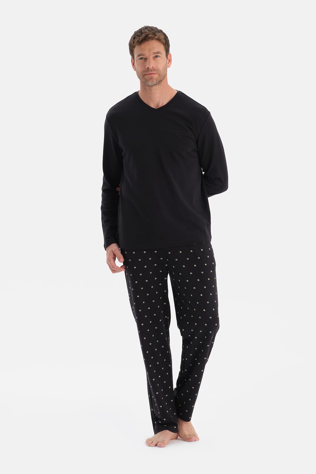 Siyah V Yaka Uzun Kollu Pijama Takım