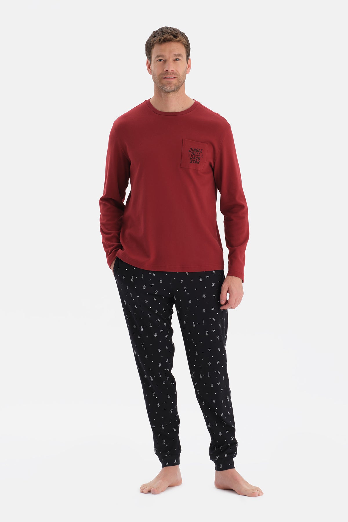 Kırmızı Cep Detaylı Tişört Pantolon Takım