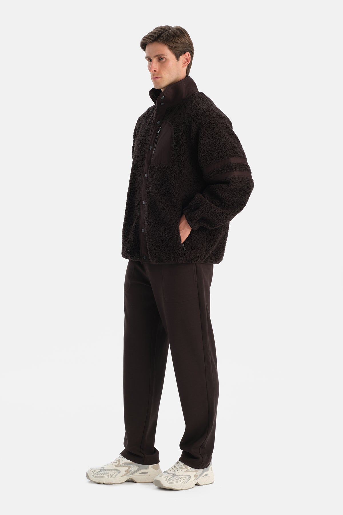 Kahverengi Erkek Önden Fermuarlı Polar Mont