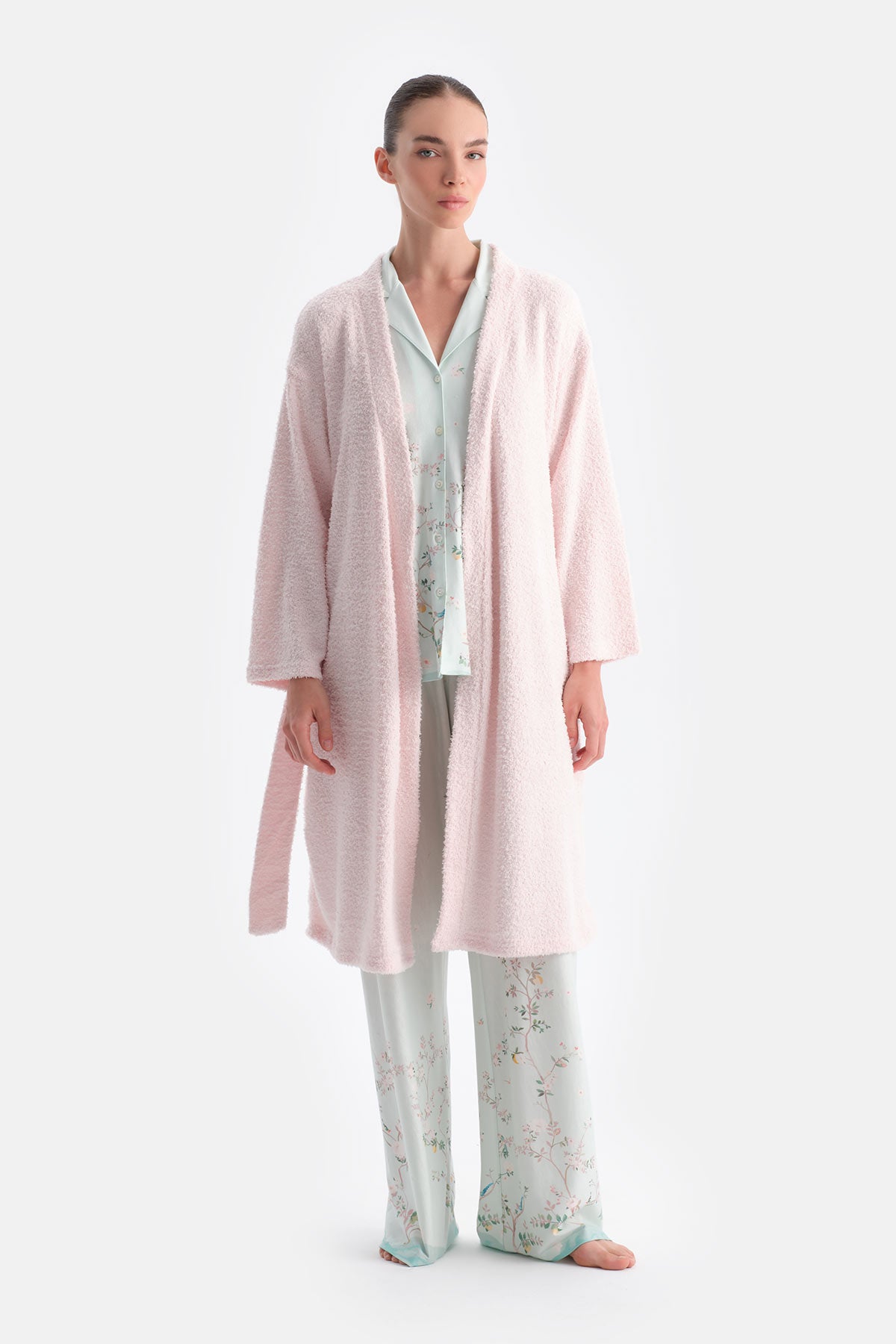 Açık Pembe Uzun Kollu Şönil Örme Sabahlık