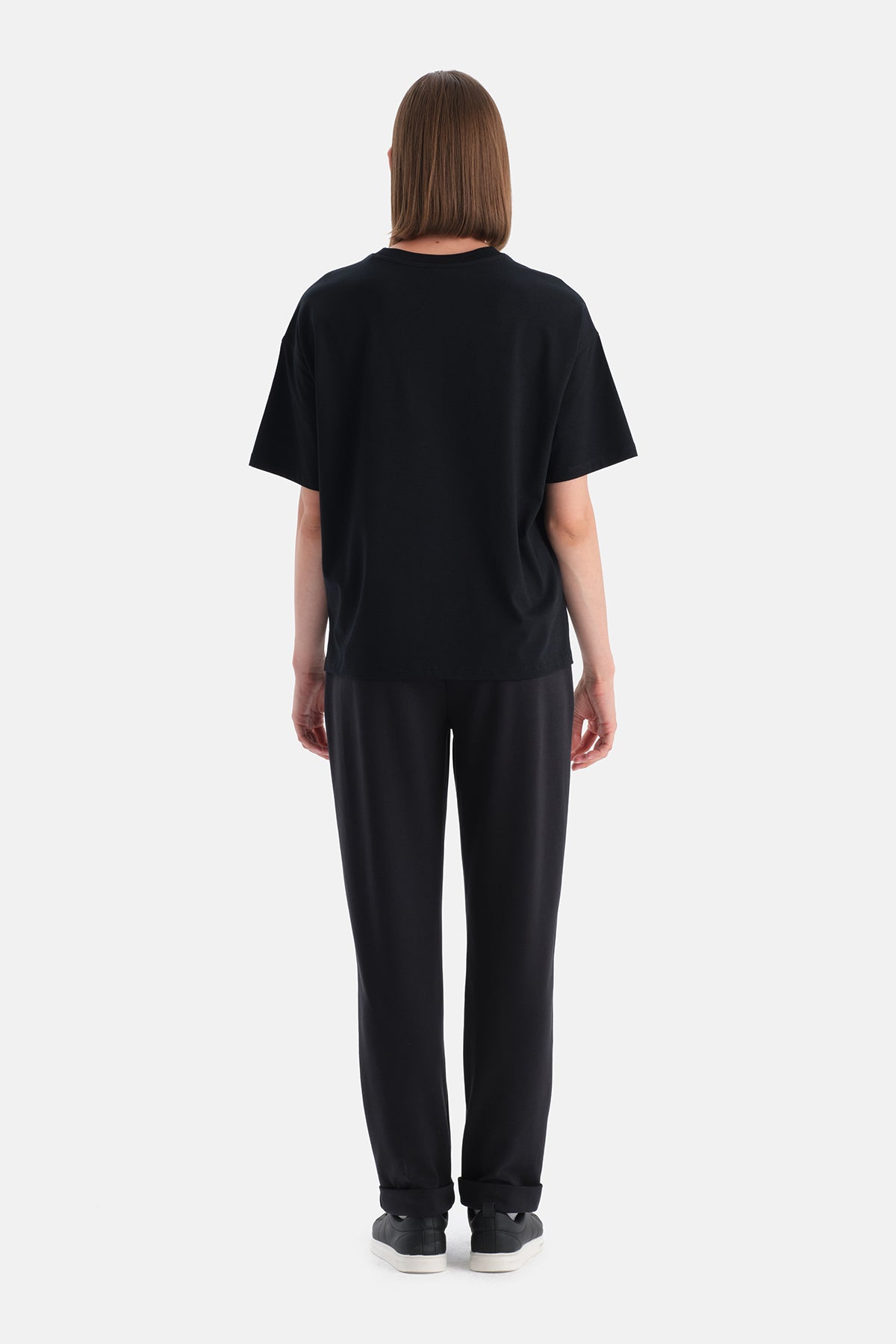 Siyah Kadın Bisiklet Yaka Tişört