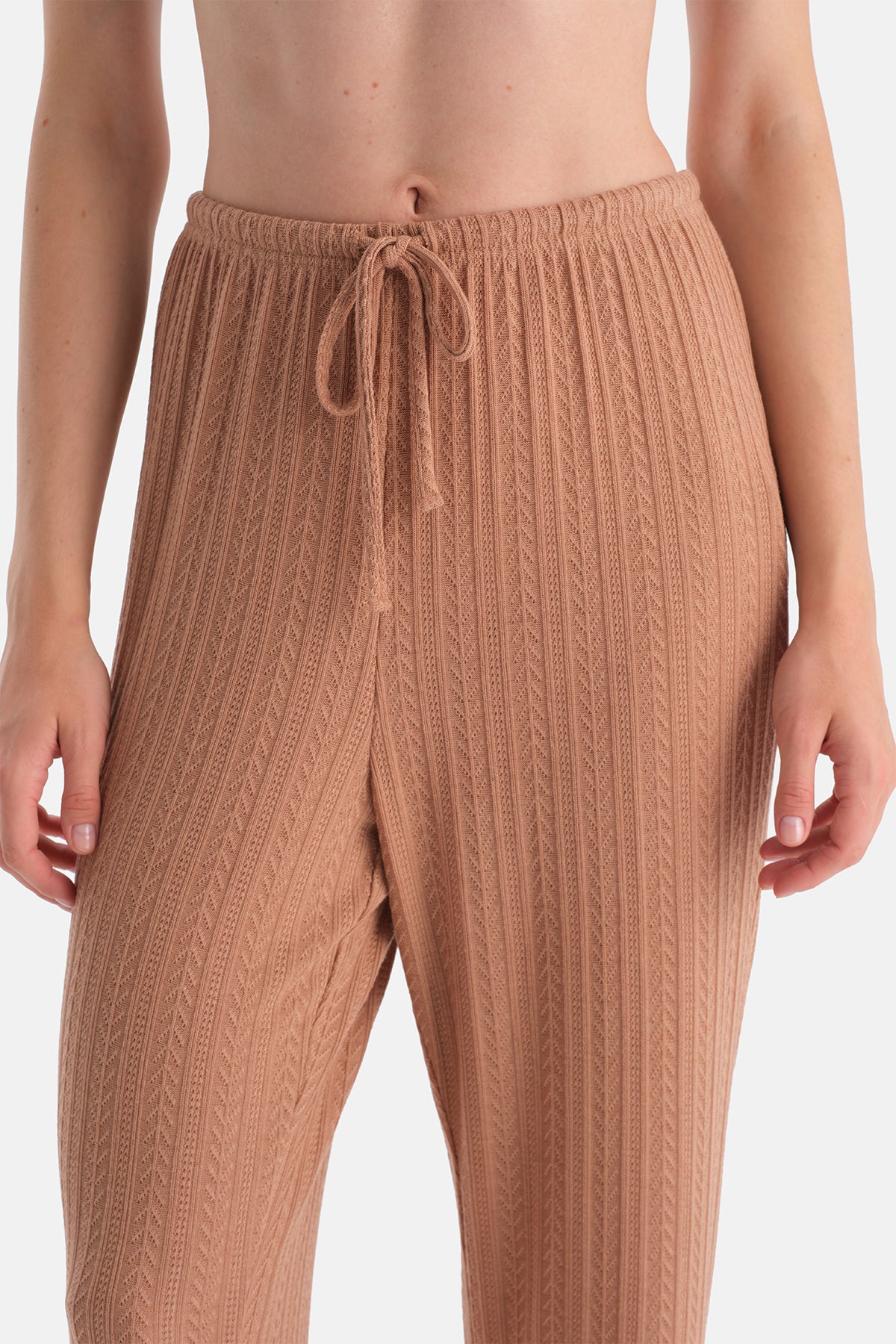 Mocha Örgü Detaylı Pantolon