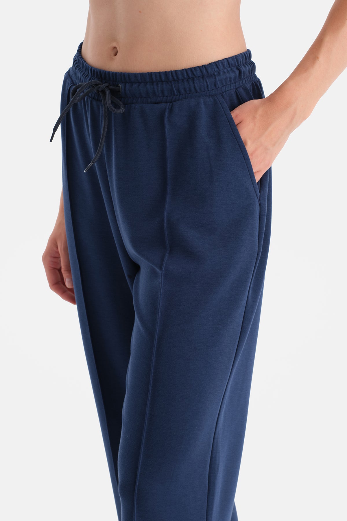 Lacivert Bol Paça Nervürlü Basic Modal Pantolon